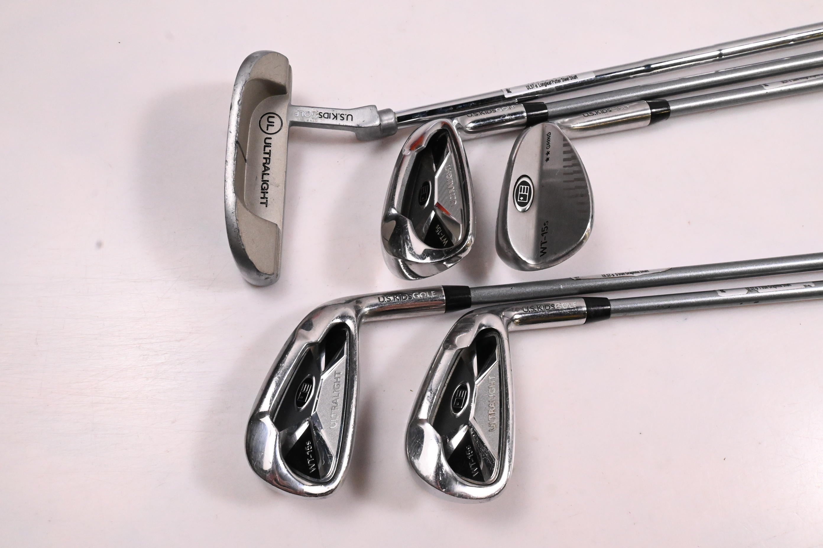 US Kids WT-15s Package Set / Irons, Putter, Bag