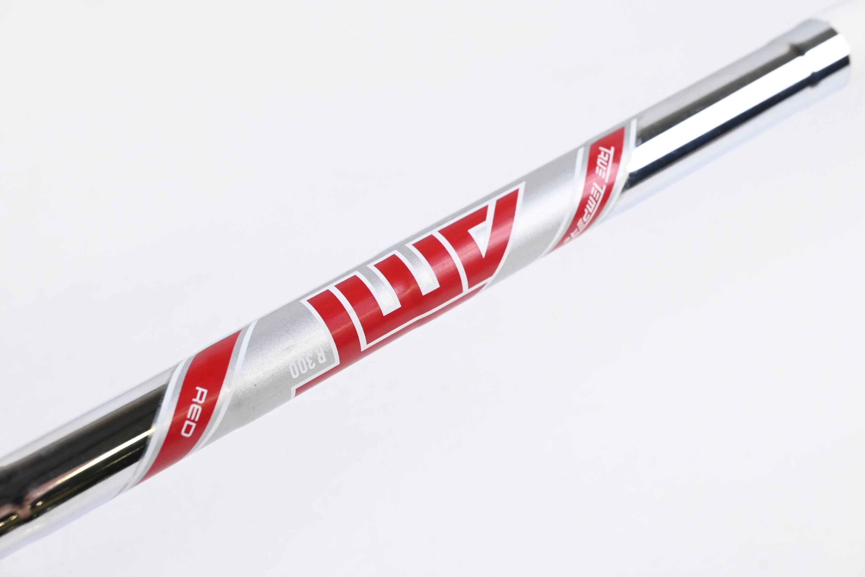Titleist T300 2021 #6 Iron / Regular Flex AMT Red R300 Shaft
