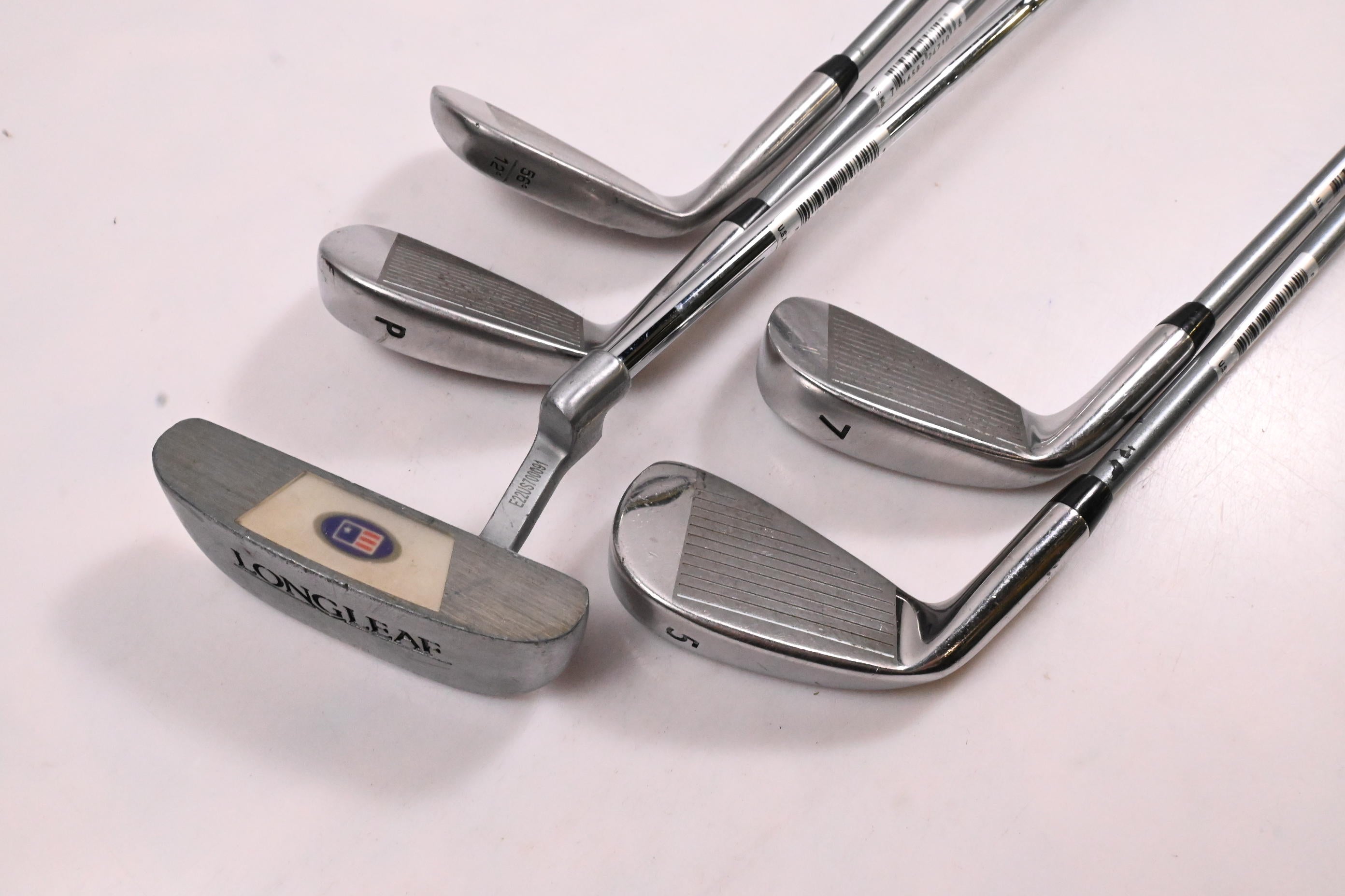 US Kids WT-15s Package Set / Irons, Putter, Bag