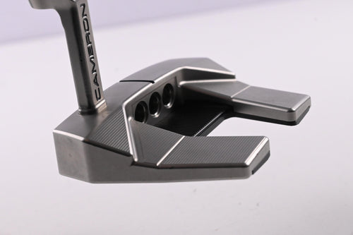 Scotty Cameron 2026 Phantom 5.2 Putter / 33 Inch