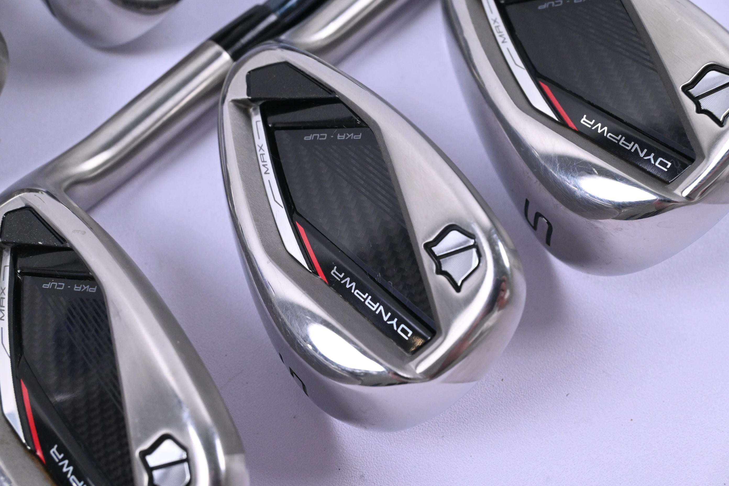 Wilson DYNAPWR Max 2025 Irons / 7-PW+GW+SW / Regular Flex Recoil HDC 70