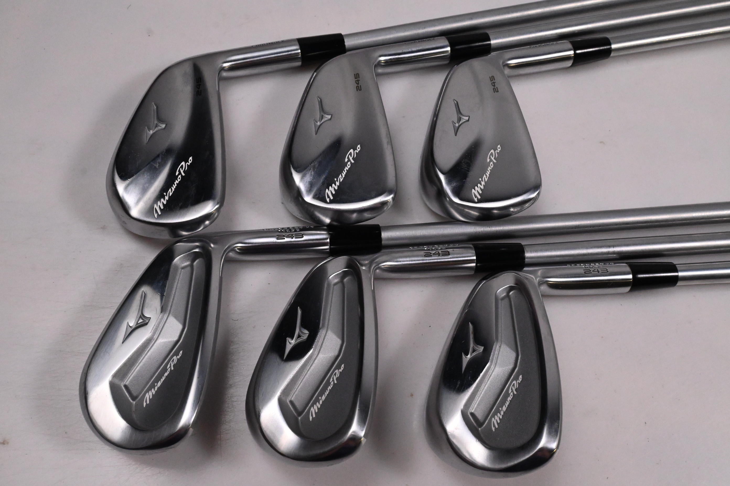 Mizuno Pro 245/243 Irons / 5-PW / X-Flex Project X LS 125 Shafts