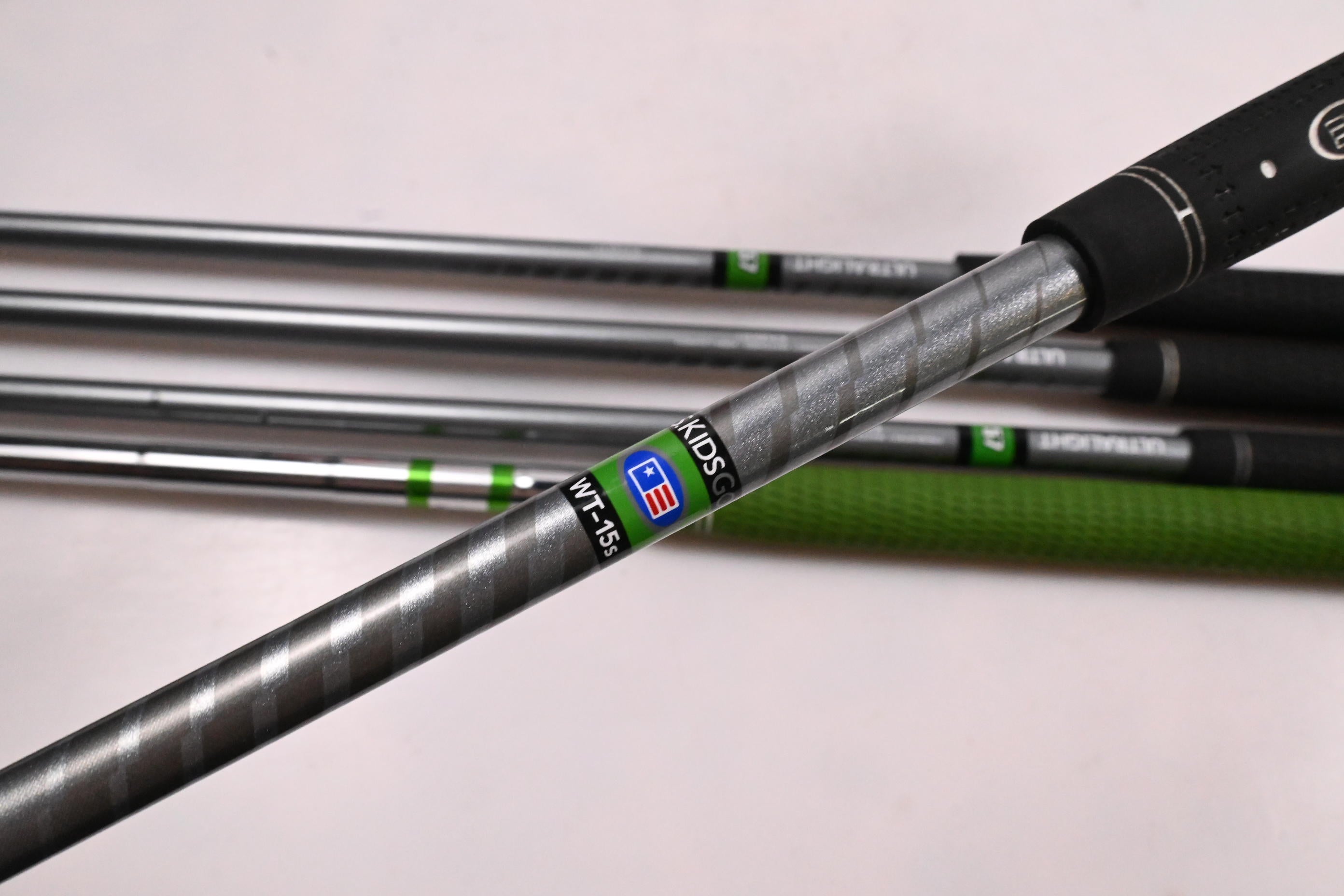 US Kids WT-15s Package Set / Irons, Putter, Bag