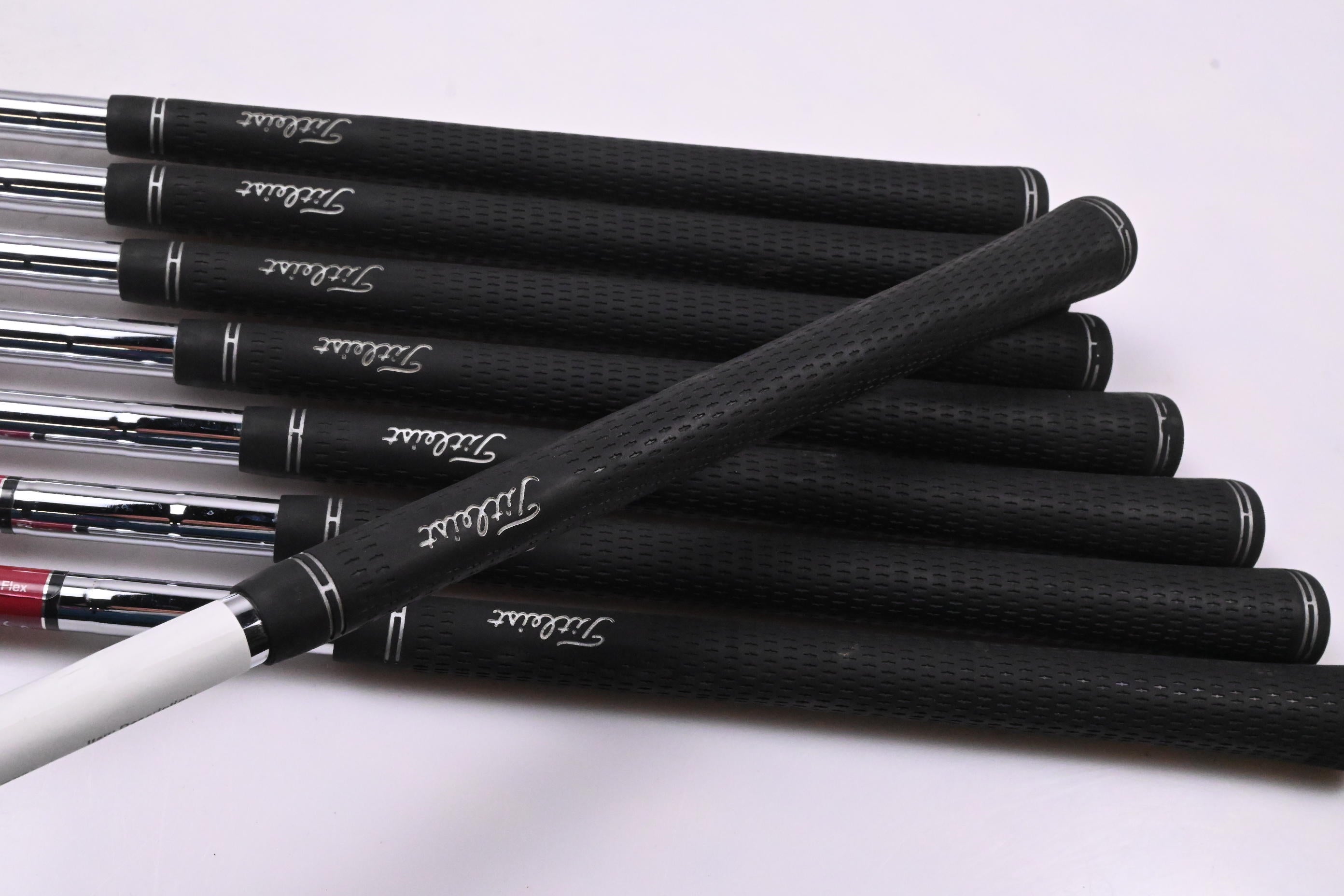 Titleist 755 Forged Irons / 3-PW / Regular Flex Titleist Tri Spec Shafts
