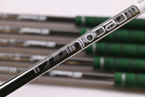 Callaway Apex Forged Irons / 5-PW / Regular Flex UST Recoil 660 Shafts