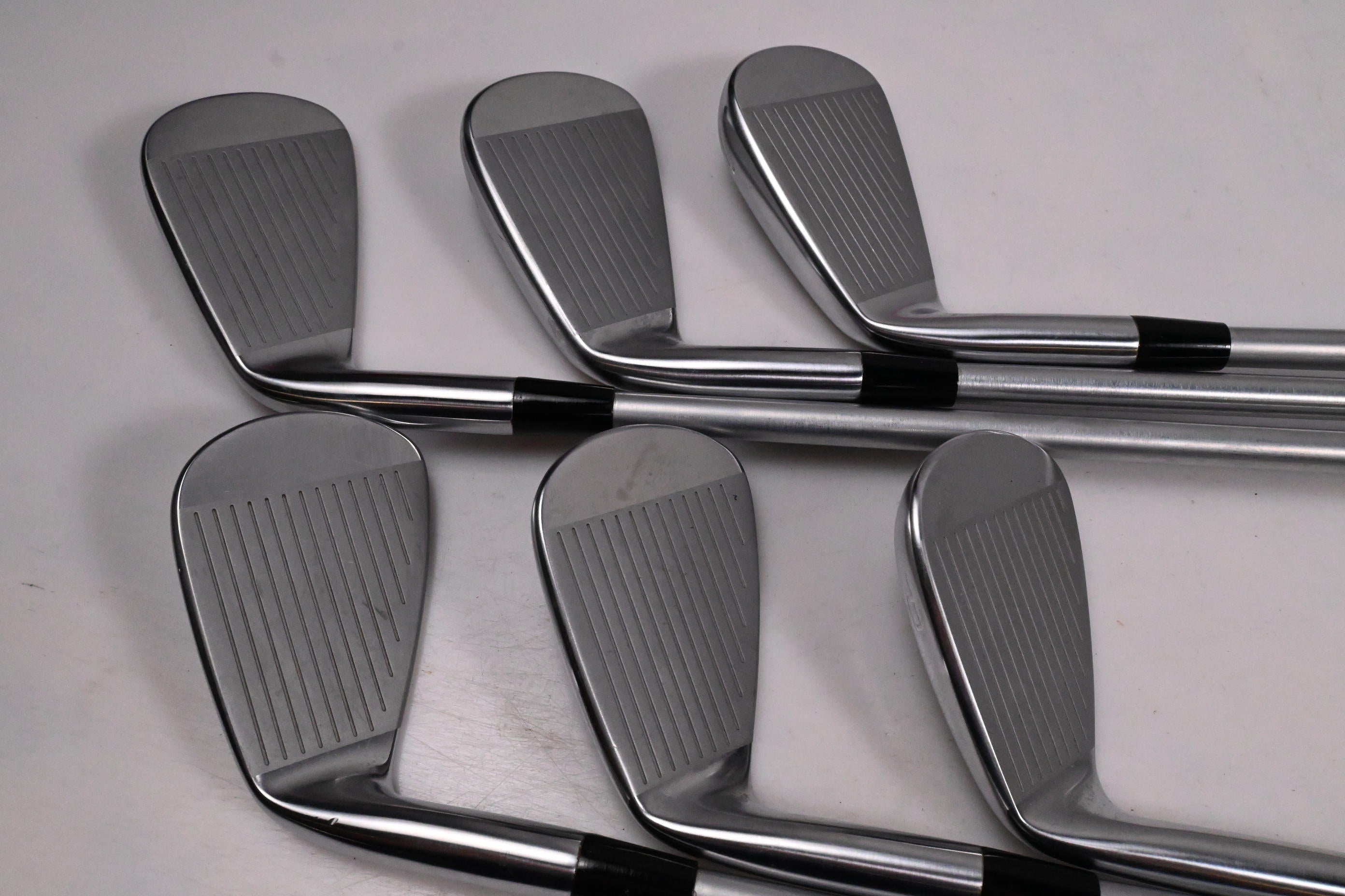 Mizuno Pro 245/243 Irons / 5-PW / X-Flex Project X LS 125 Shafts