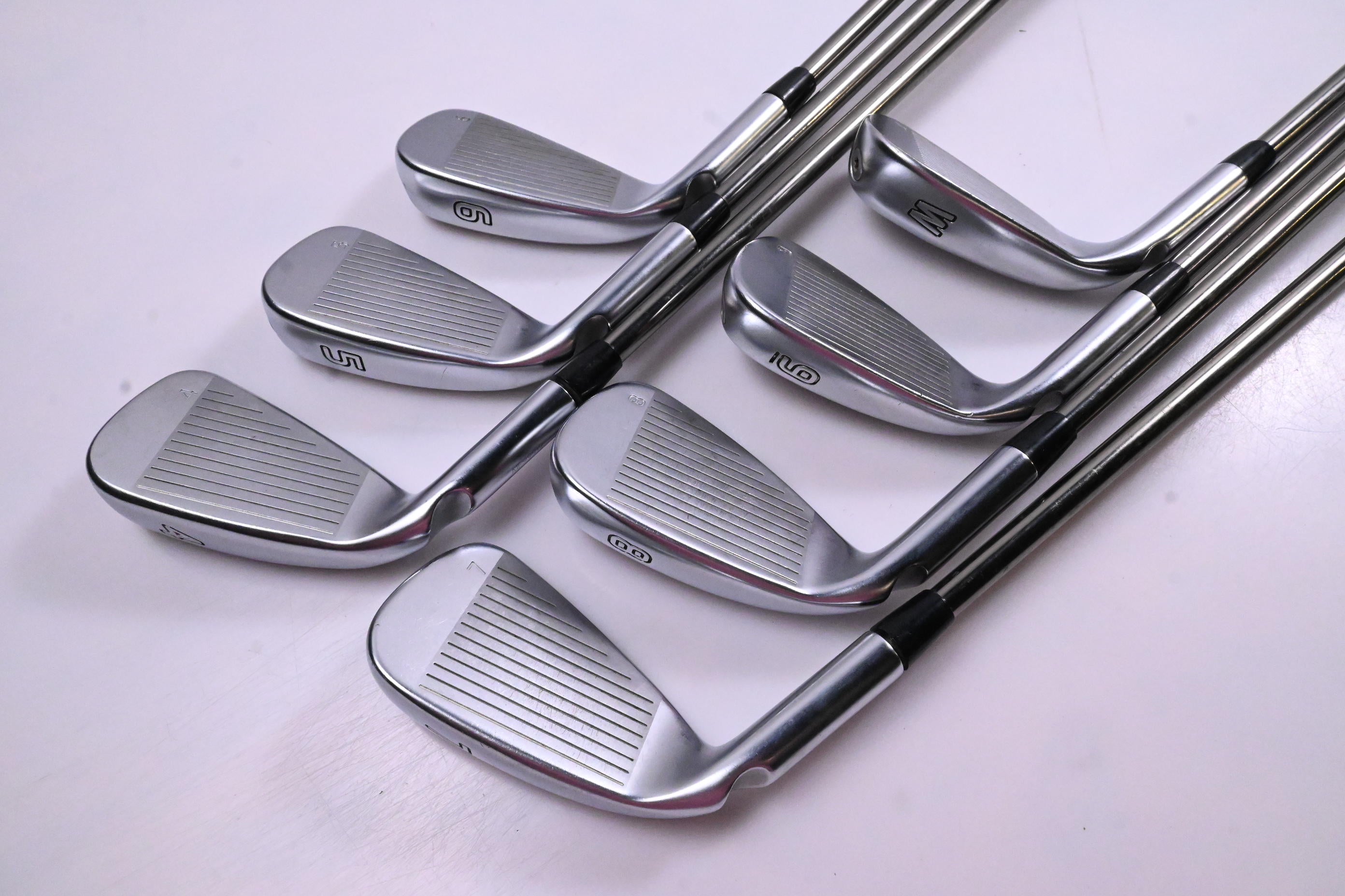 Ping G410 Irons / 4-PW / Black Dot / Regular Flex UST Recoil ES780 Shafts