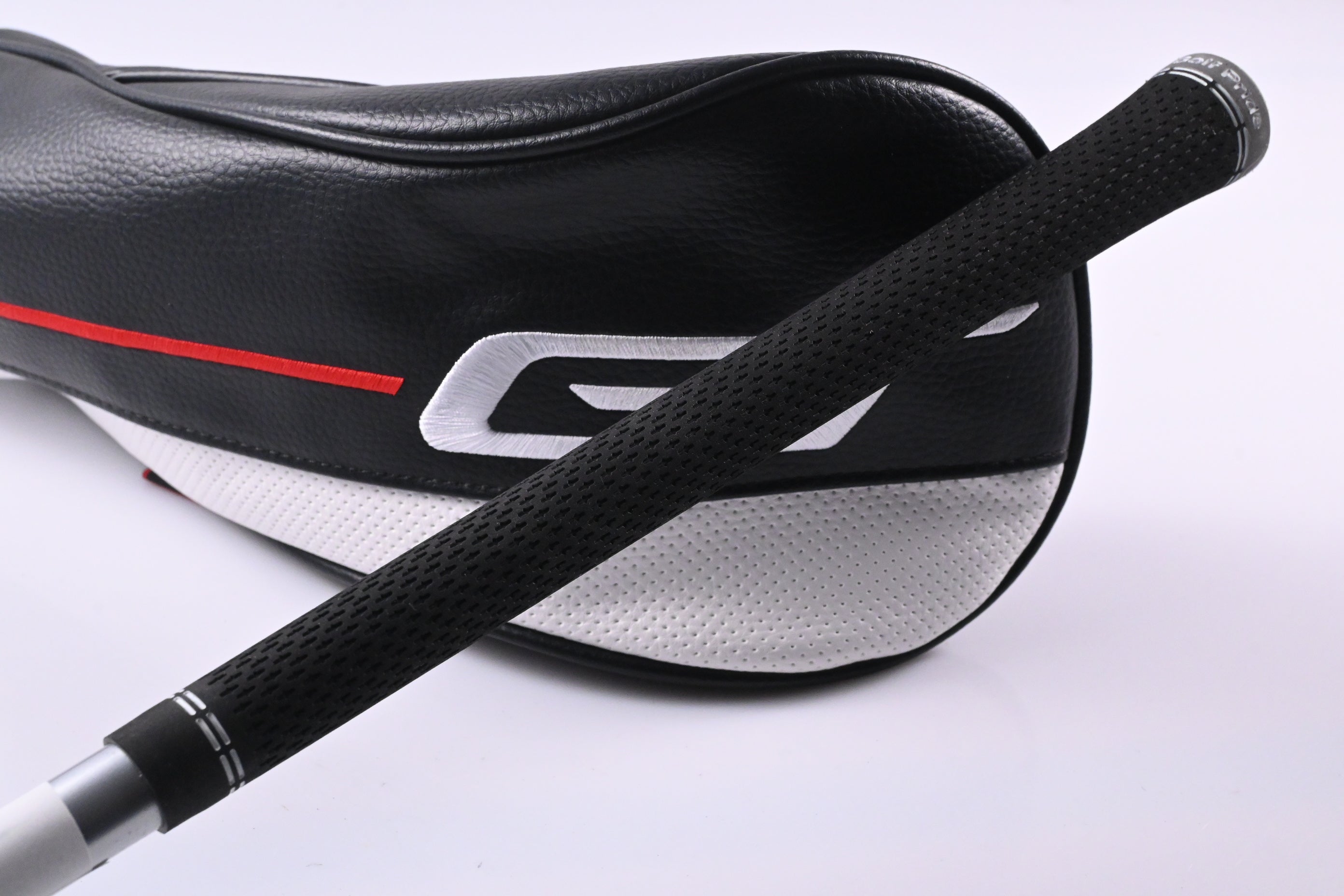 Titleist GT1 Driver / 10 Degree / Regular Flex Fujikura Air Speeder 40 Shaft