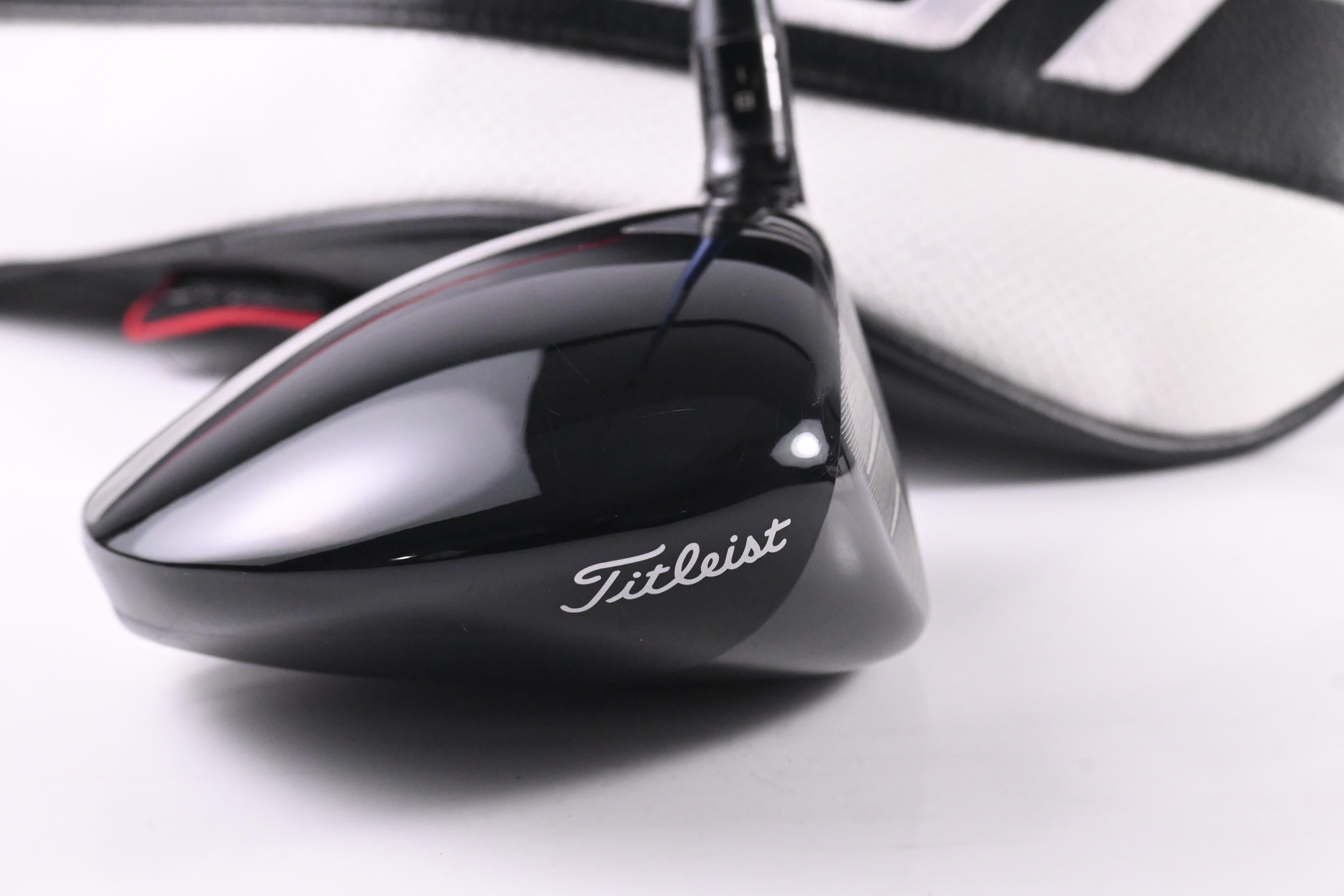 Titleist GT2 Driver / 10 Degree / Regular Flex Tour AD VR-5 Shaft