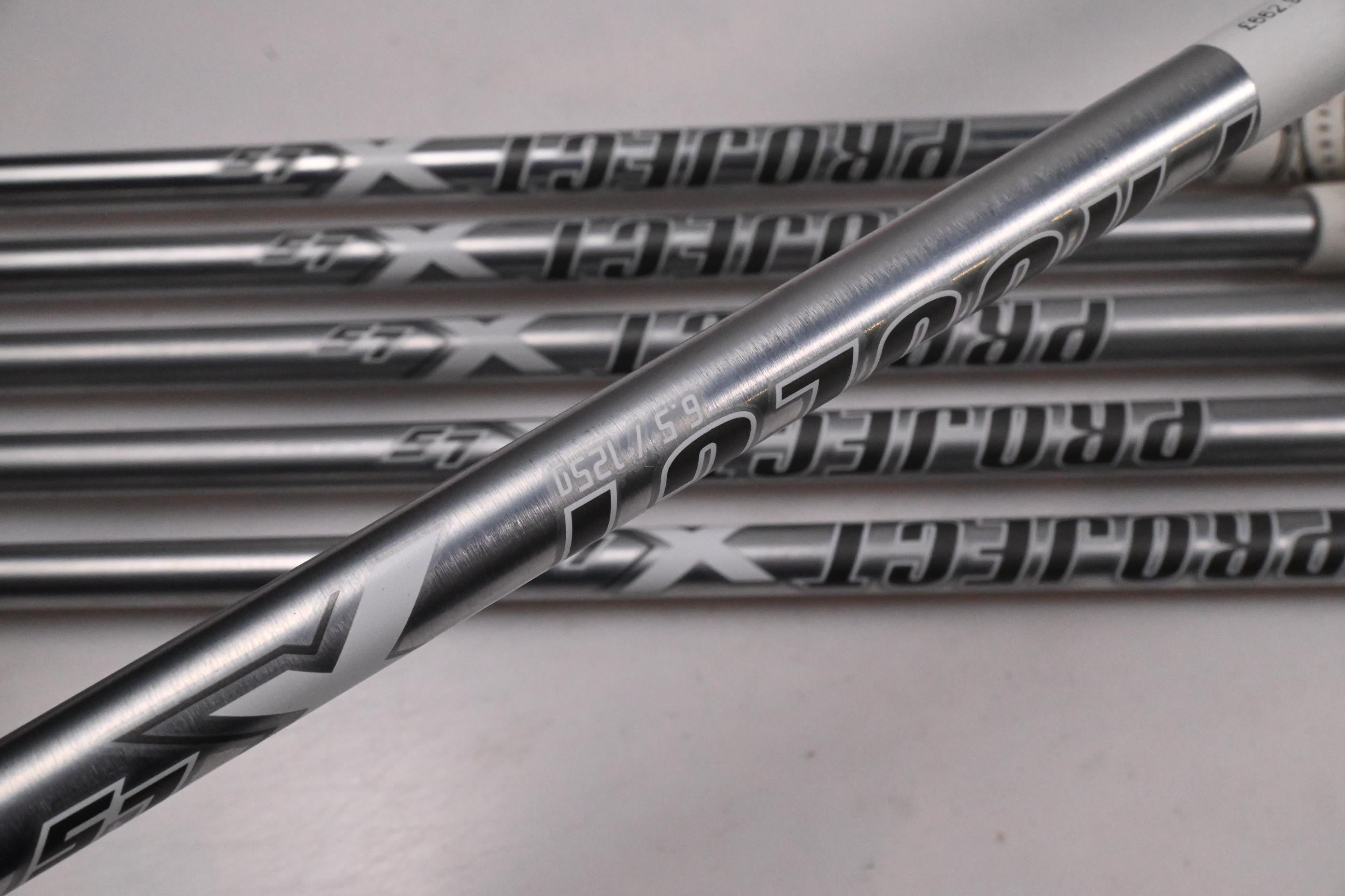 Mizuno Pro 245/243 Irons / 5-PW / X-Flex Project X LS 125 Shafts