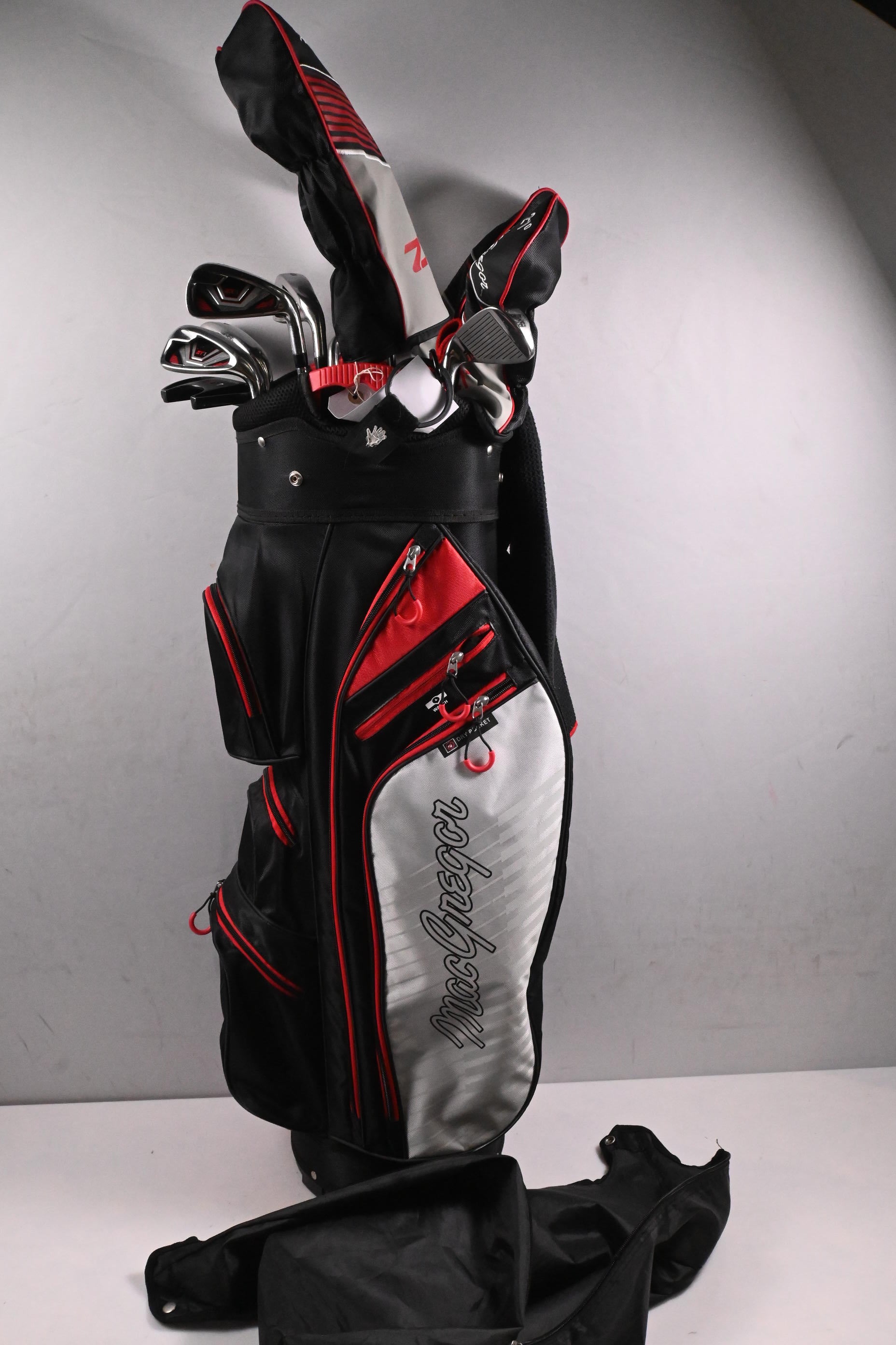 Macgregor ZT1 Package Set / Woods, Irons, Putter, Bag