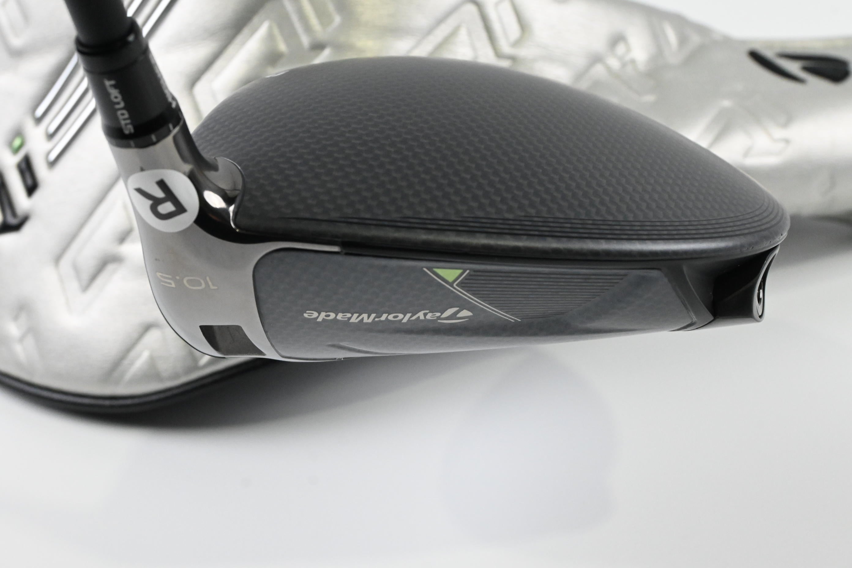 Taylormade Qi35 Driver / 10.5 Degree / Regular Flex Tensei AV Limited Blue 65