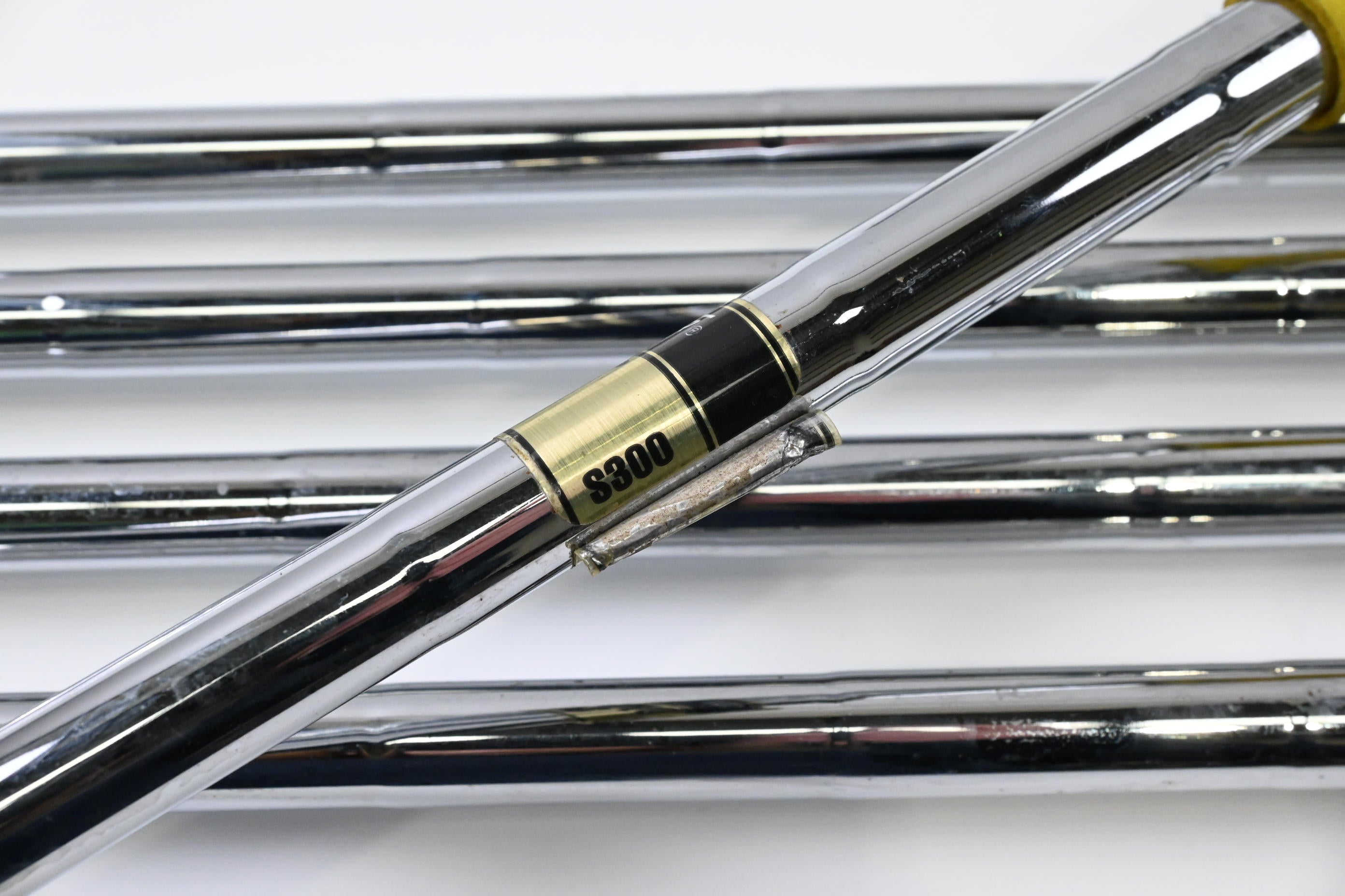 Taylormade Burner Midsize Irons / 4-9 / Stiff Flex Dynamic Gold S300 Shafts
