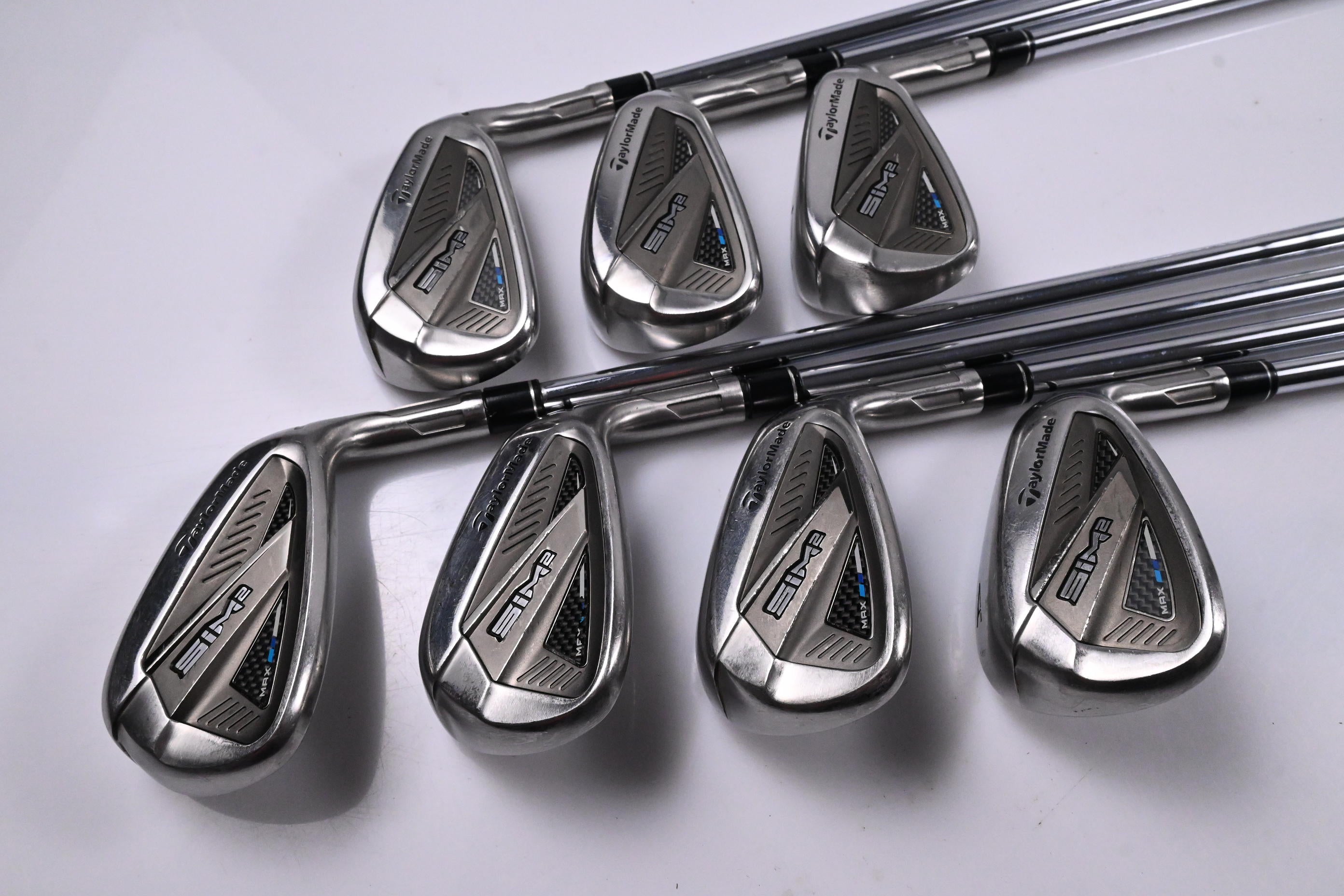 Taylormade SIM2 Max Irons / 5-PW+GW / Regular Flex KBS MAX MT 85 Shafts