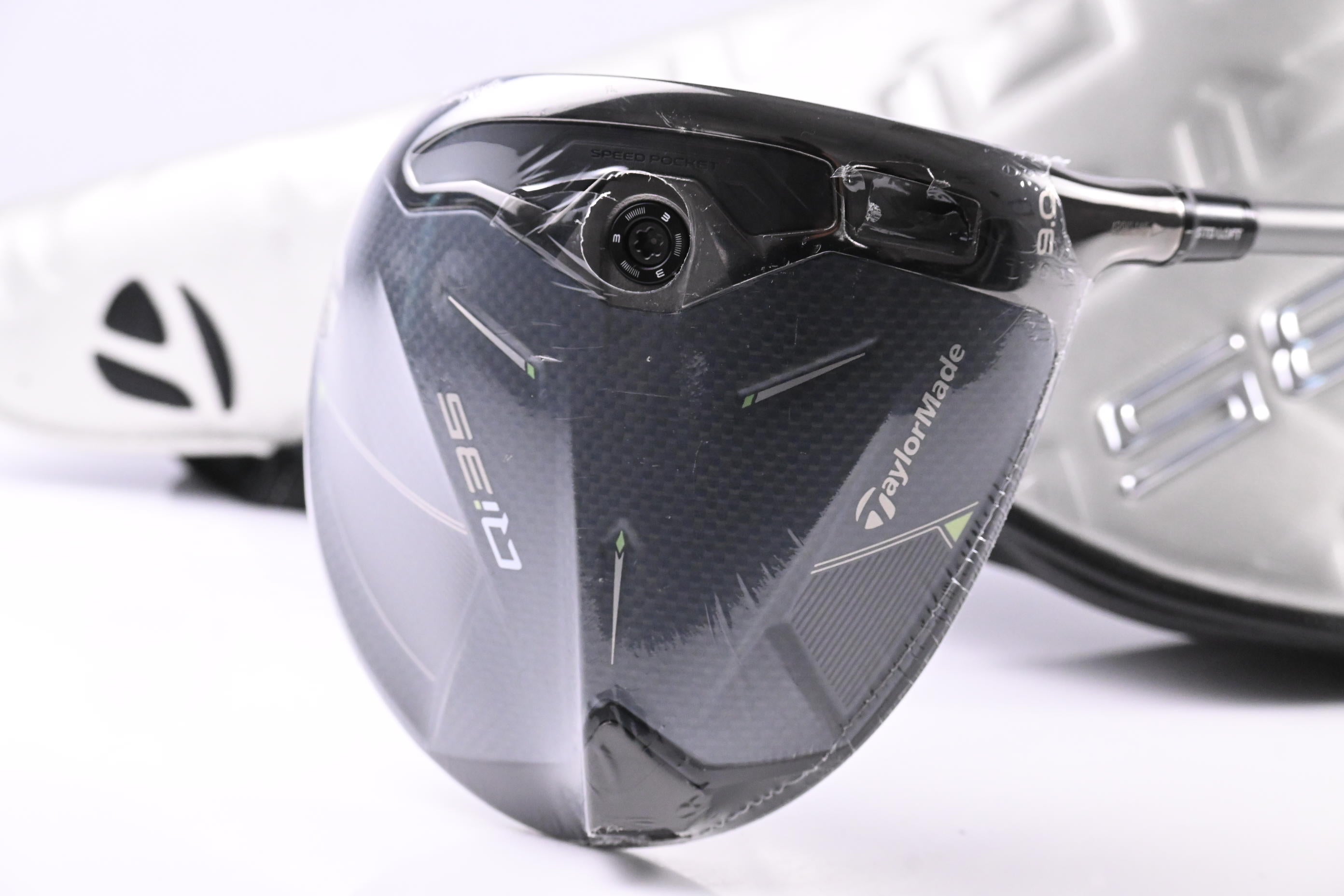 Taylormade Qi35 Driver / 9 Degree / Stiff Flex Fujikura Air Speeder 50 Shaft
