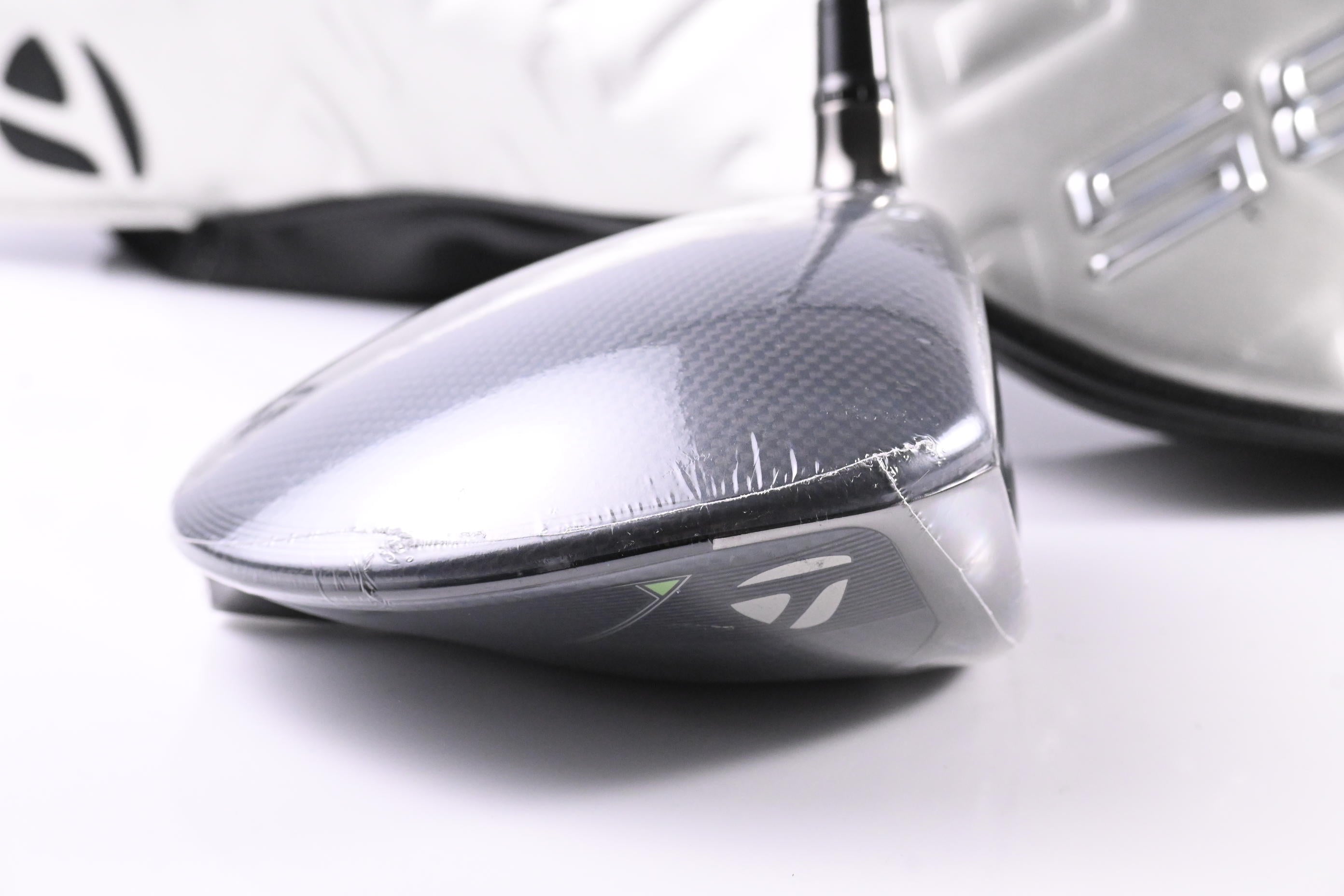 Taylormade Qi35 Driver / 9 Degree / Stiff Flex Fujikura Air Speeder 50 Shaft