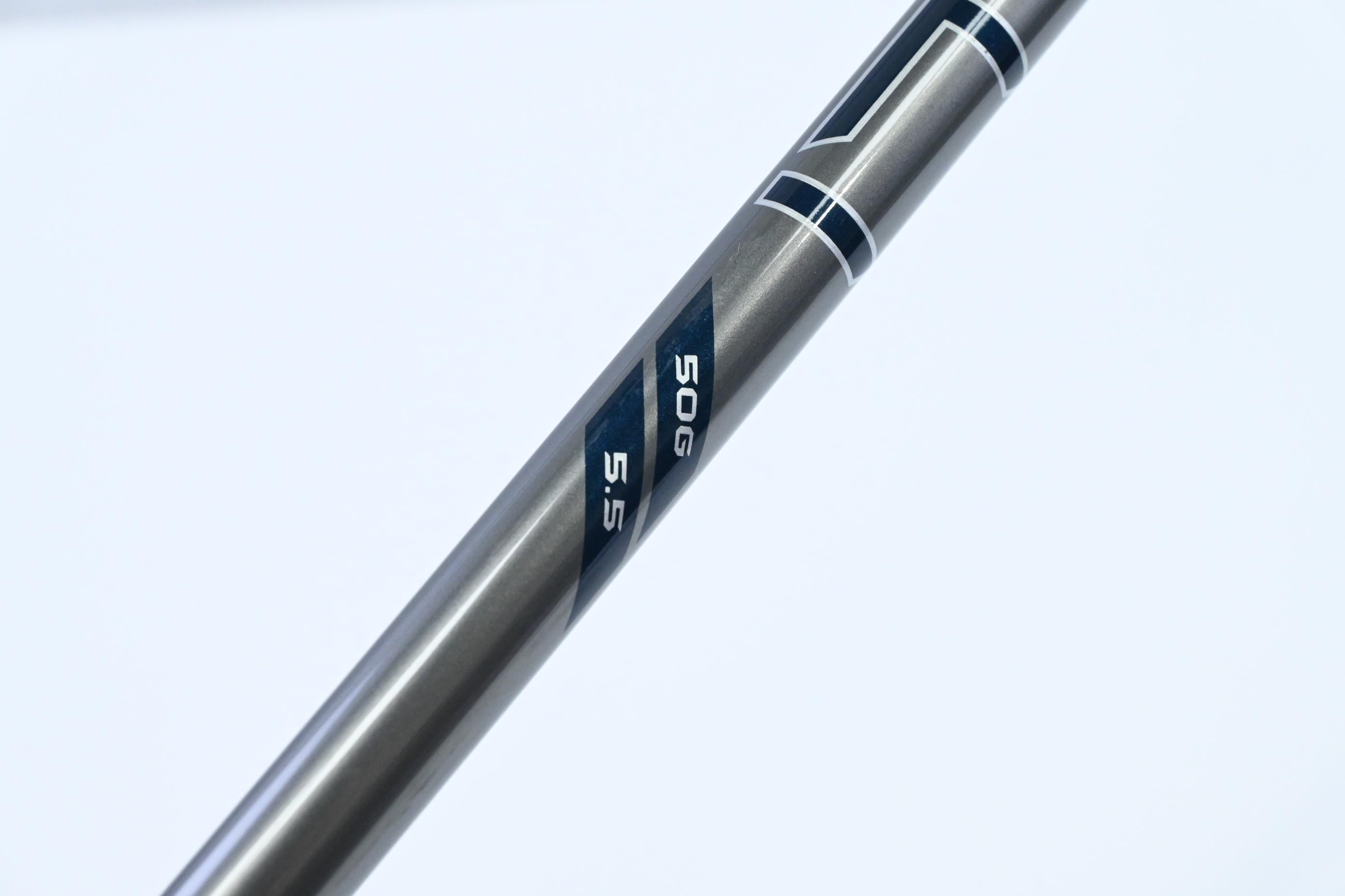 Callaway Elyte Driver / 10.5 Degree / Regular Flex Denali Charcoal 50 Shaft