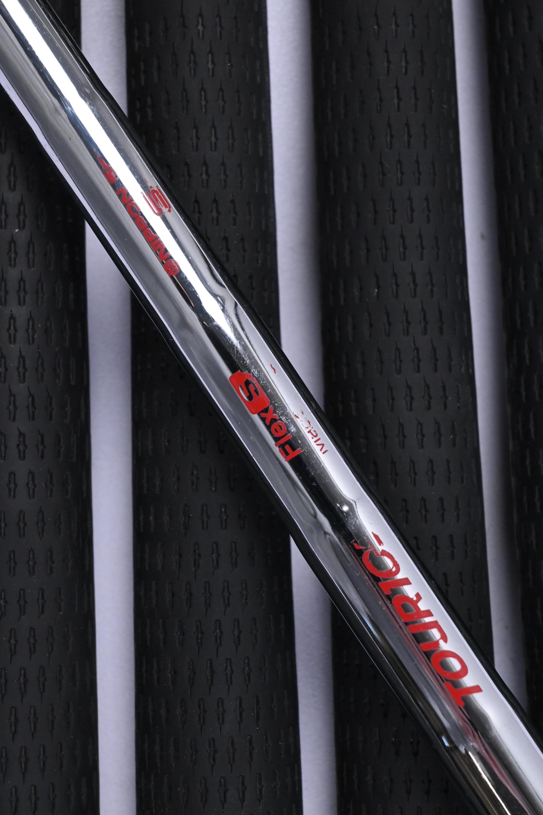 Taylormade P.7CB Irons / 5-PW / Stiff Flex N.S.PRO Modus3 Tour 105 Shafts