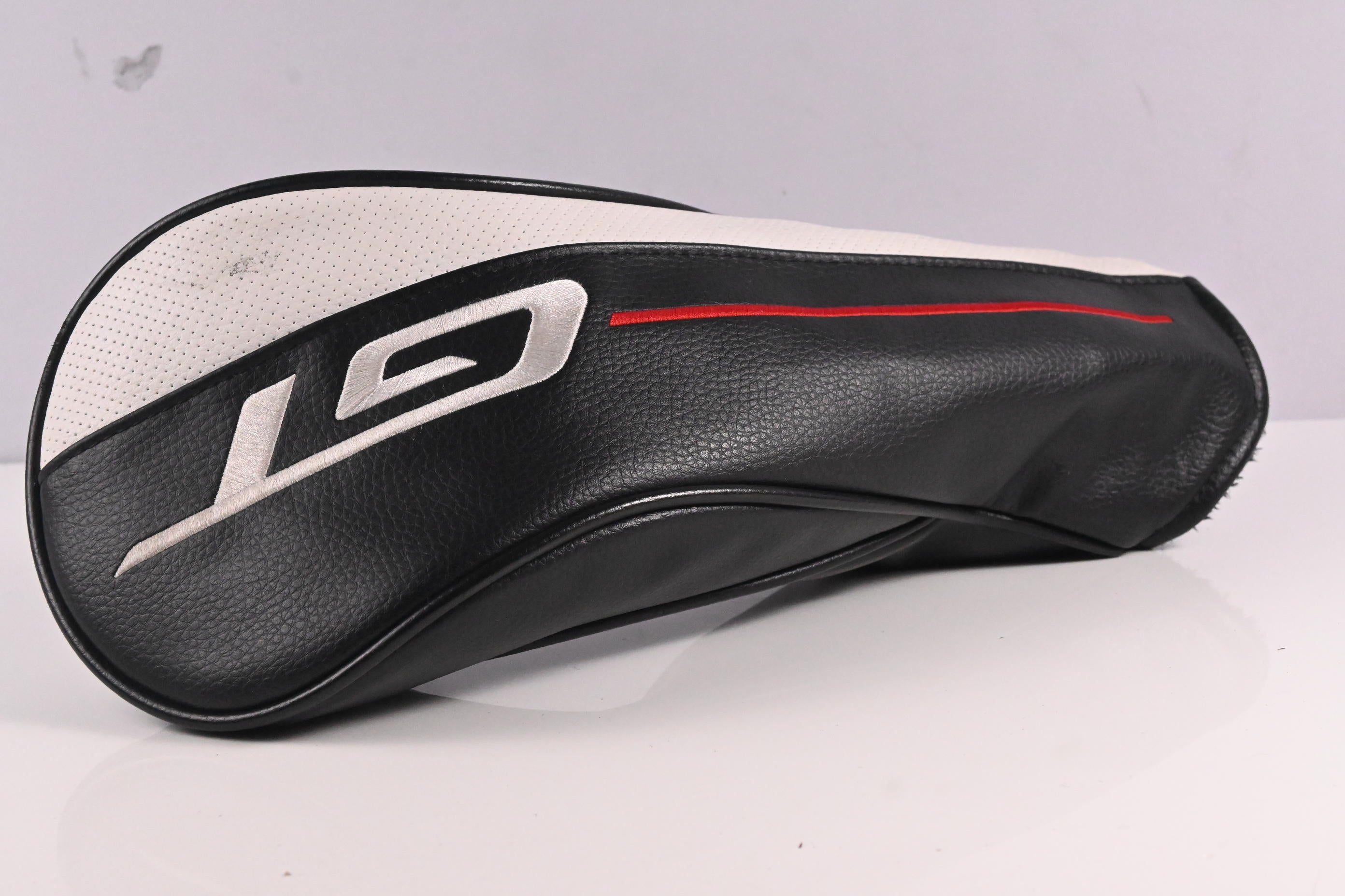 Titleist GT2 Driver / 9 Degree / Stiff Flex Tensei 1K Blue 55 Shaft