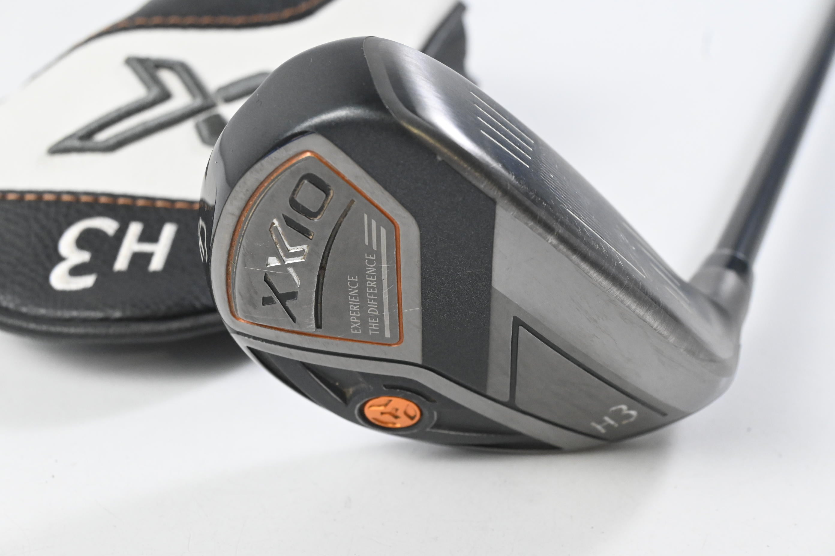 XXIO X Black #3 Hybrid / 18 Degree / Stiff Flex Miyazaki AX-1 55 Shaft