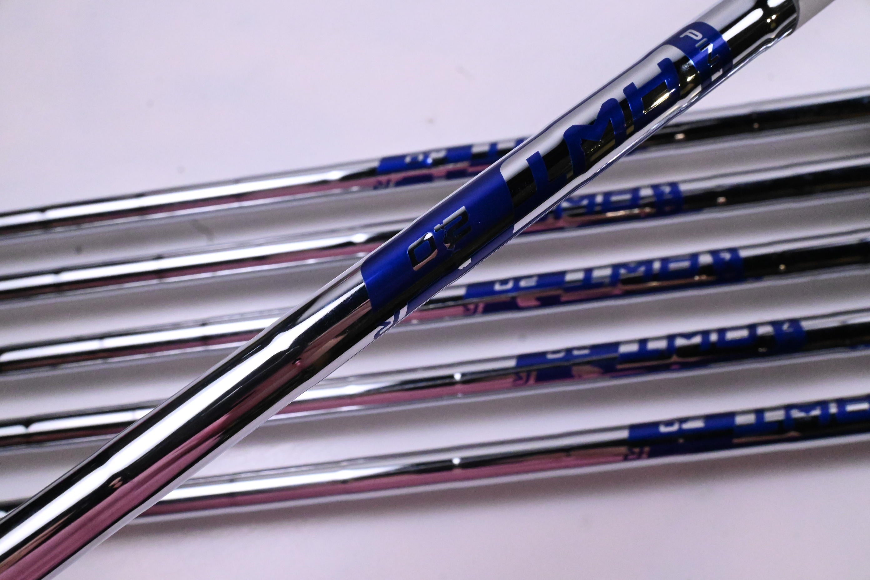 Ping i200 Irons / 5-PW / Silver Dot / Regular Flex Ping AWT 2.0 Shafts