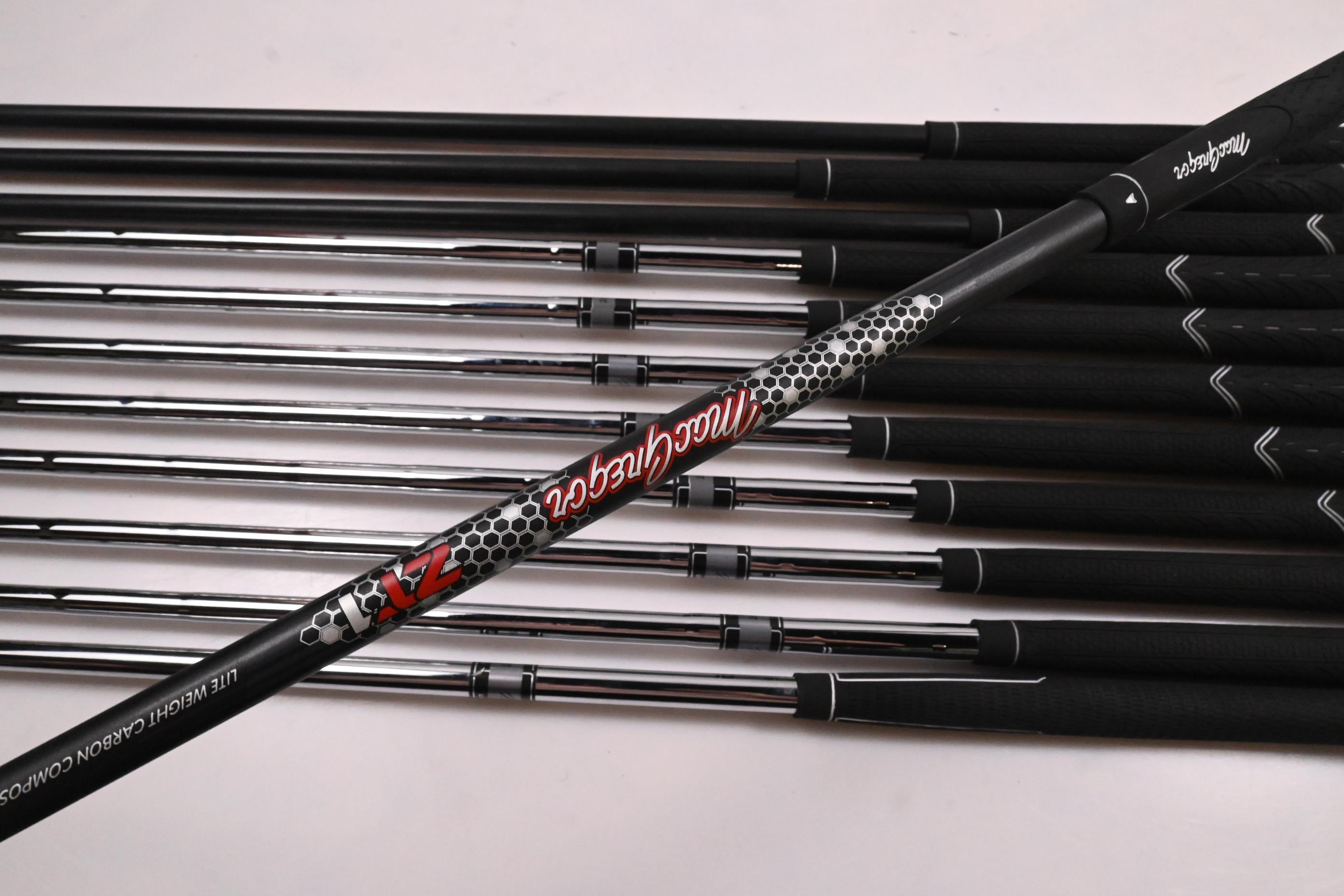 Macgregor ZT1 Package Set / Woods, Irons, Putter, Bag