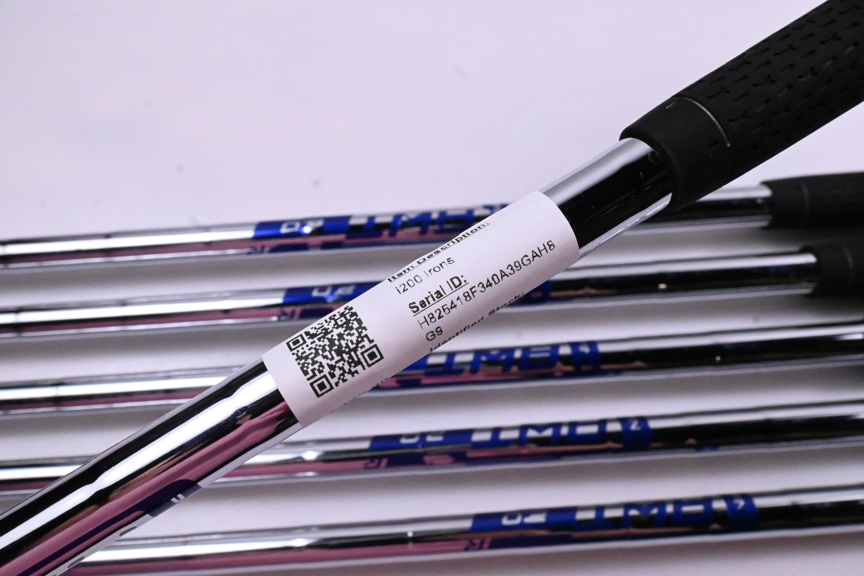 Ping i200 Irons / 5-PW / Silver Dot / Regular Flex Ping AWT 2.0 Shafts