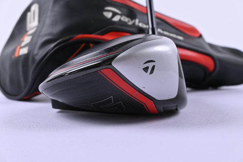 Taylormade M6 Driver / 9 Degree / Stiff Flex Fujikura Atmos Black 6 Shaft