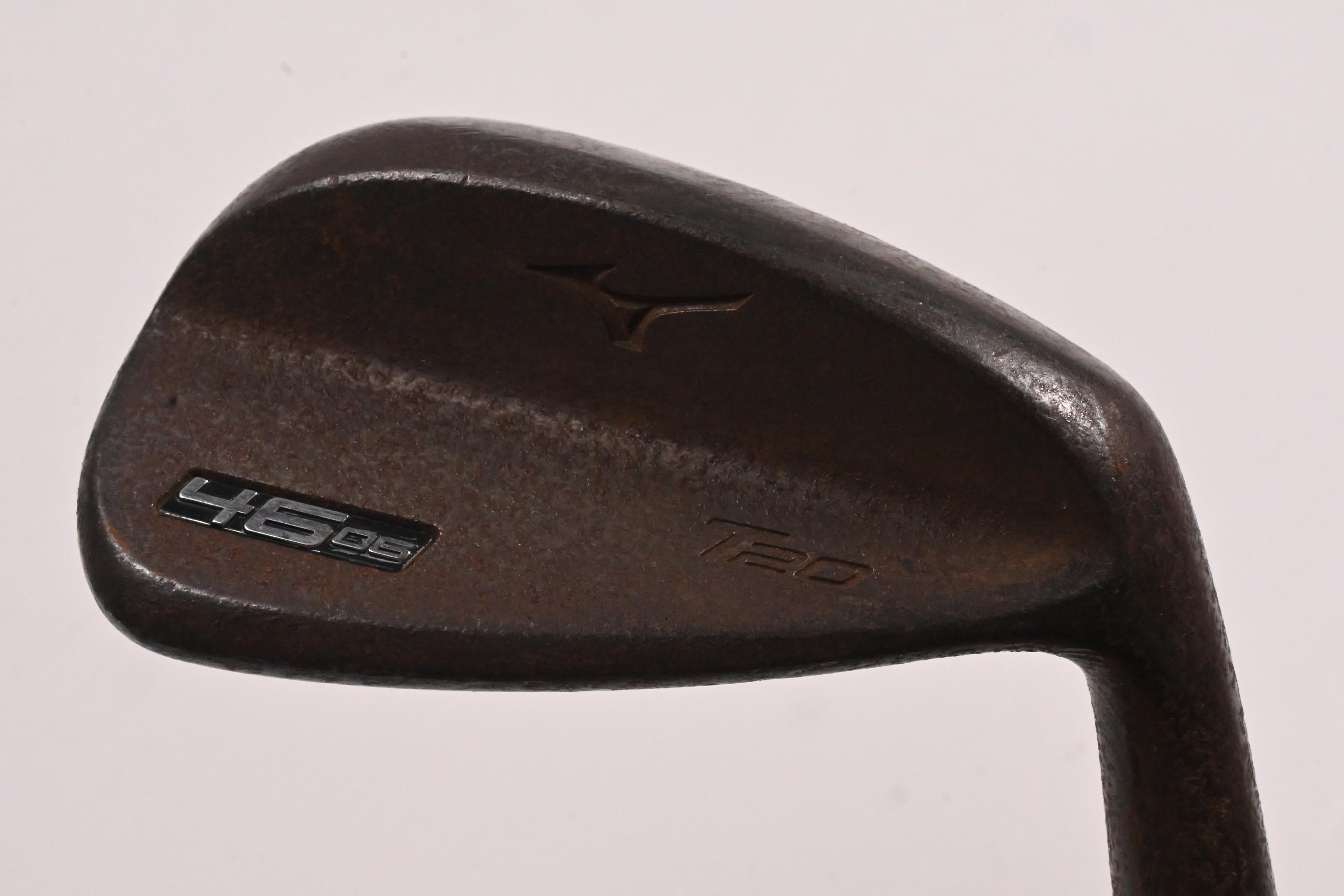 Mizuno T20 Pitching Wedge / 46 Degree / X-Flex Dynamic Gold Shaft