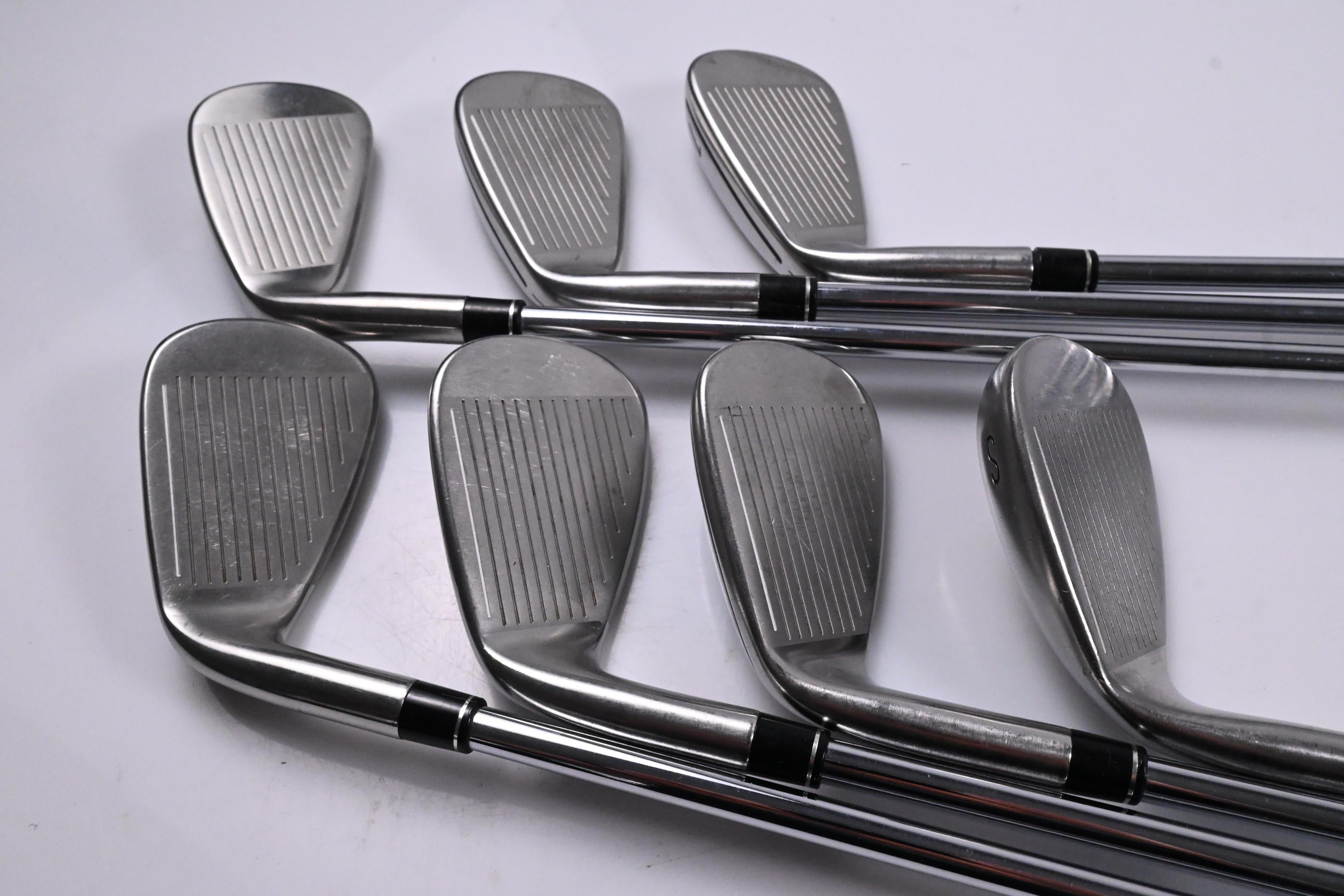 Taylormade M4 Irons / 5-PW+SW / Regular Flex KBS MAX 85 Shafts