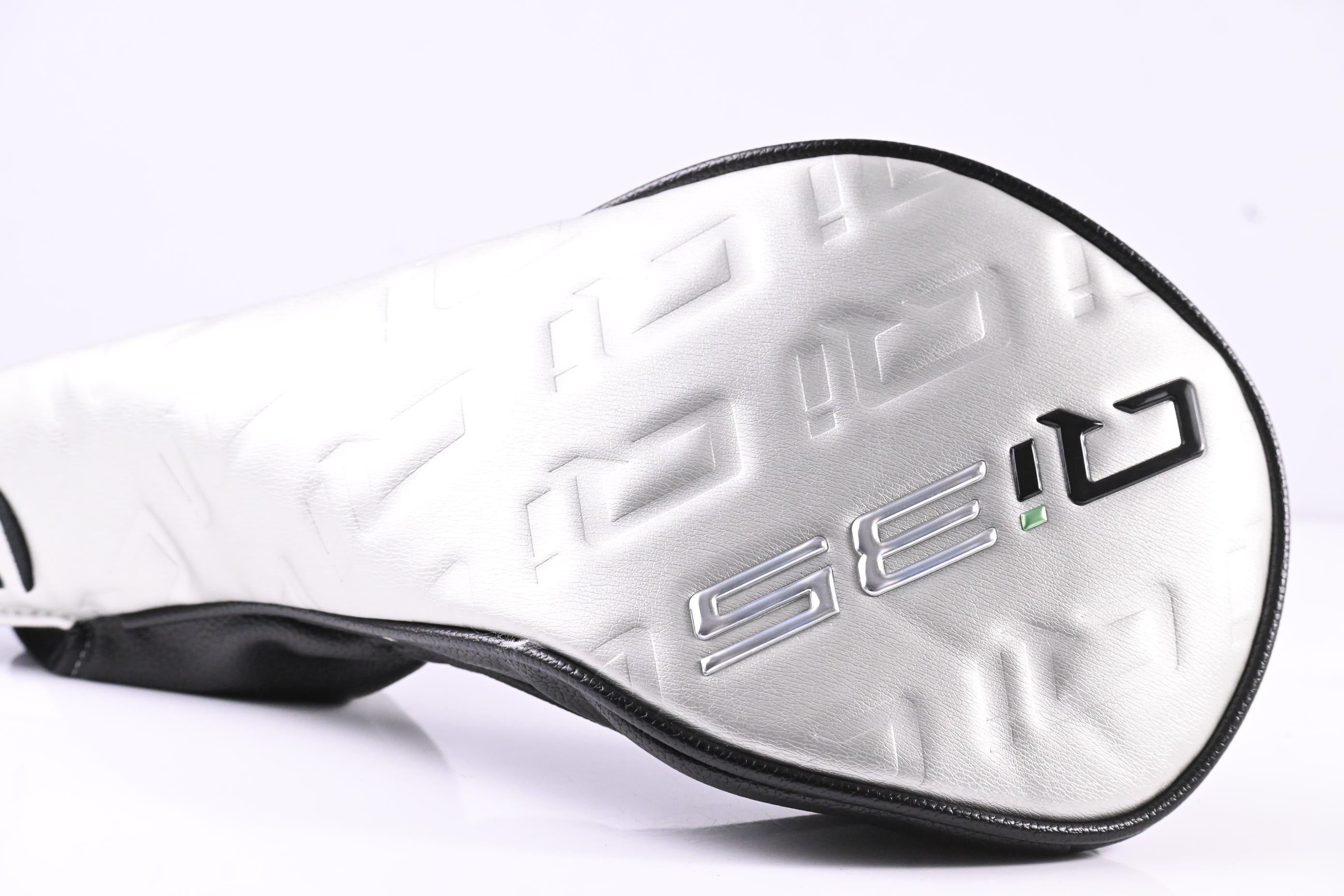 Taylormade Qi35 Driver / 9 Degree / Stiff Flex Fujikura Air Speeder 50 Shaft