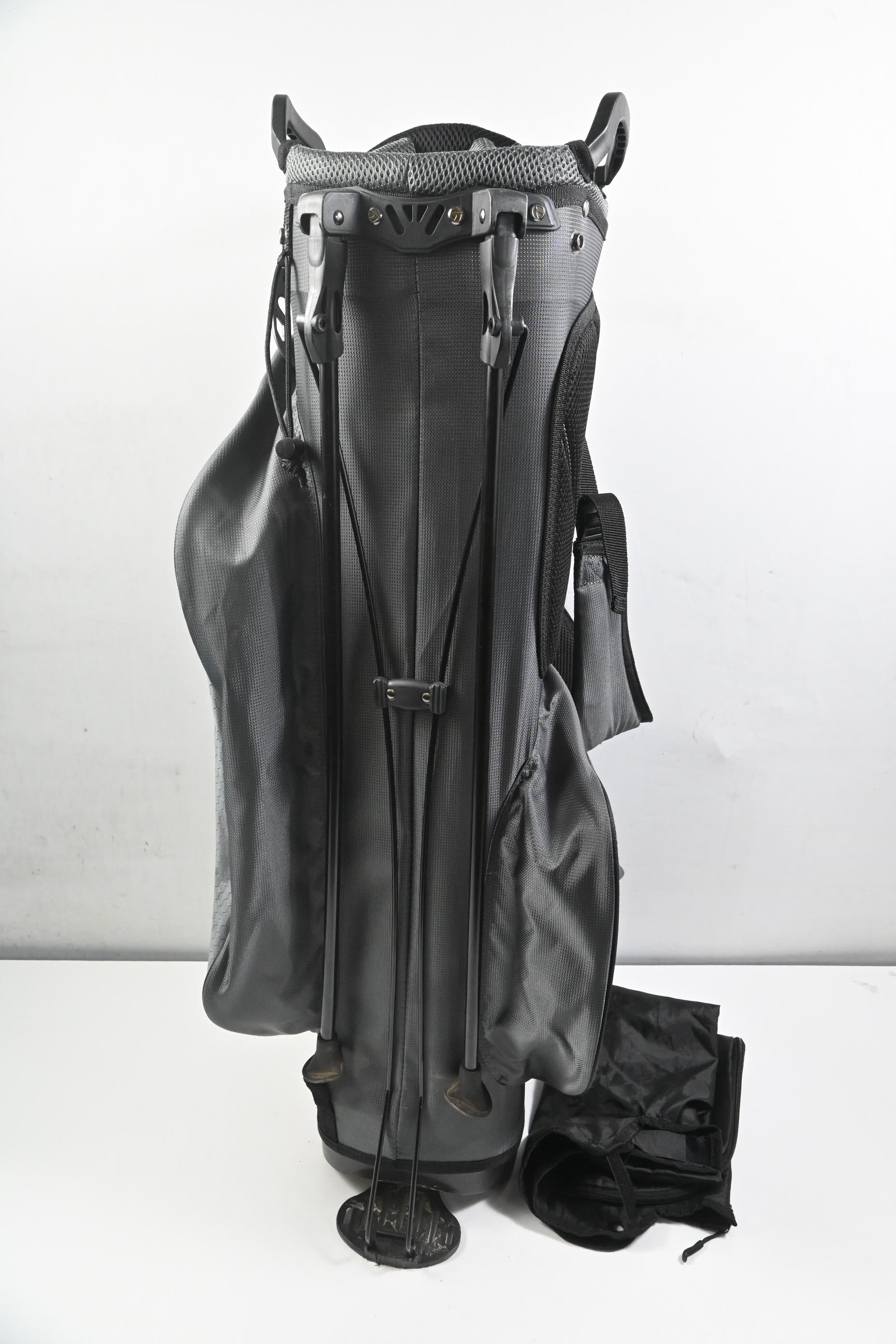 Taylormade Select Plus Stand Bag / 7-Way Divider / Grey