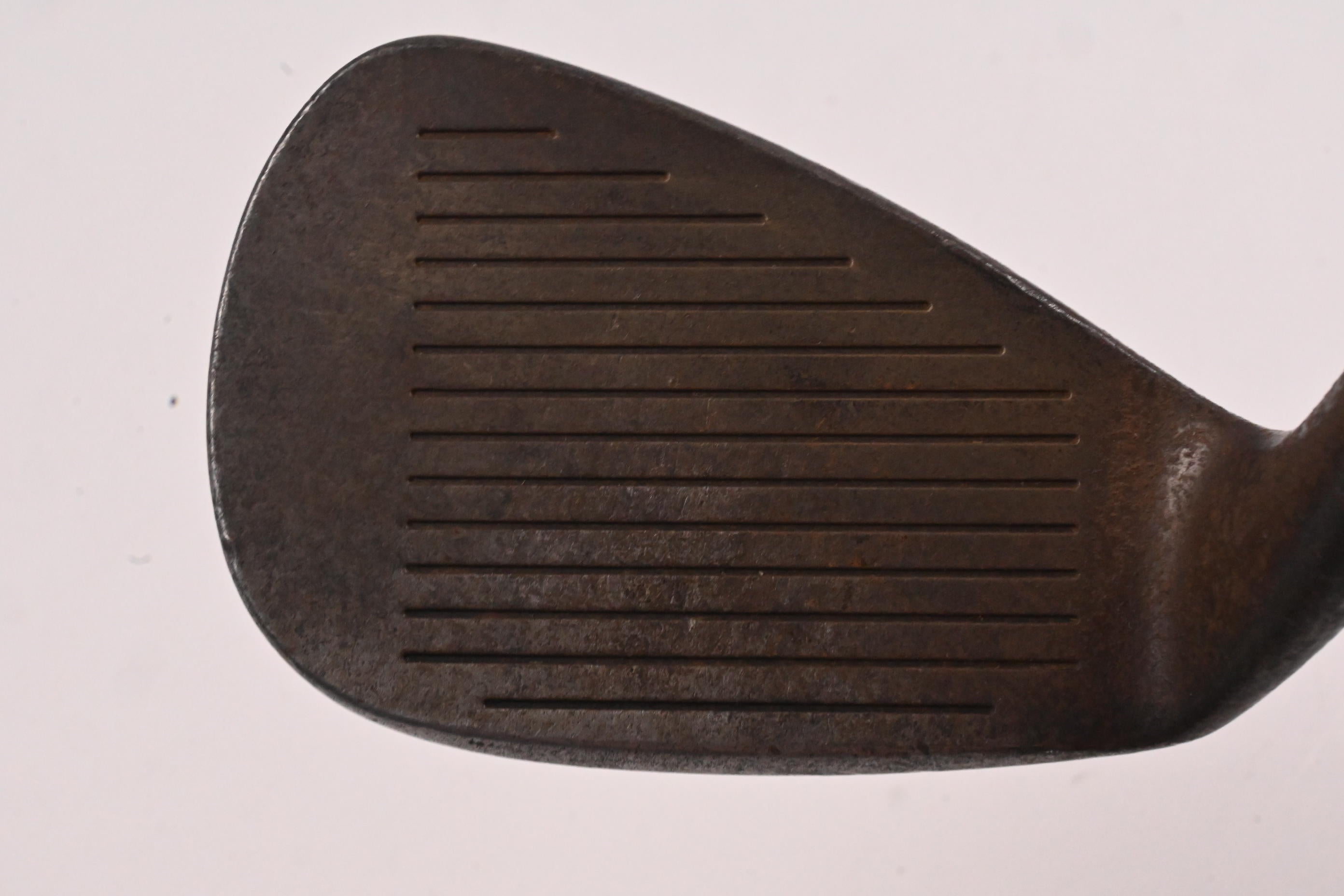 Mizuno T20 Pitching Wedge / 46 Degree / X-Flex Dynamic Gold Shaft