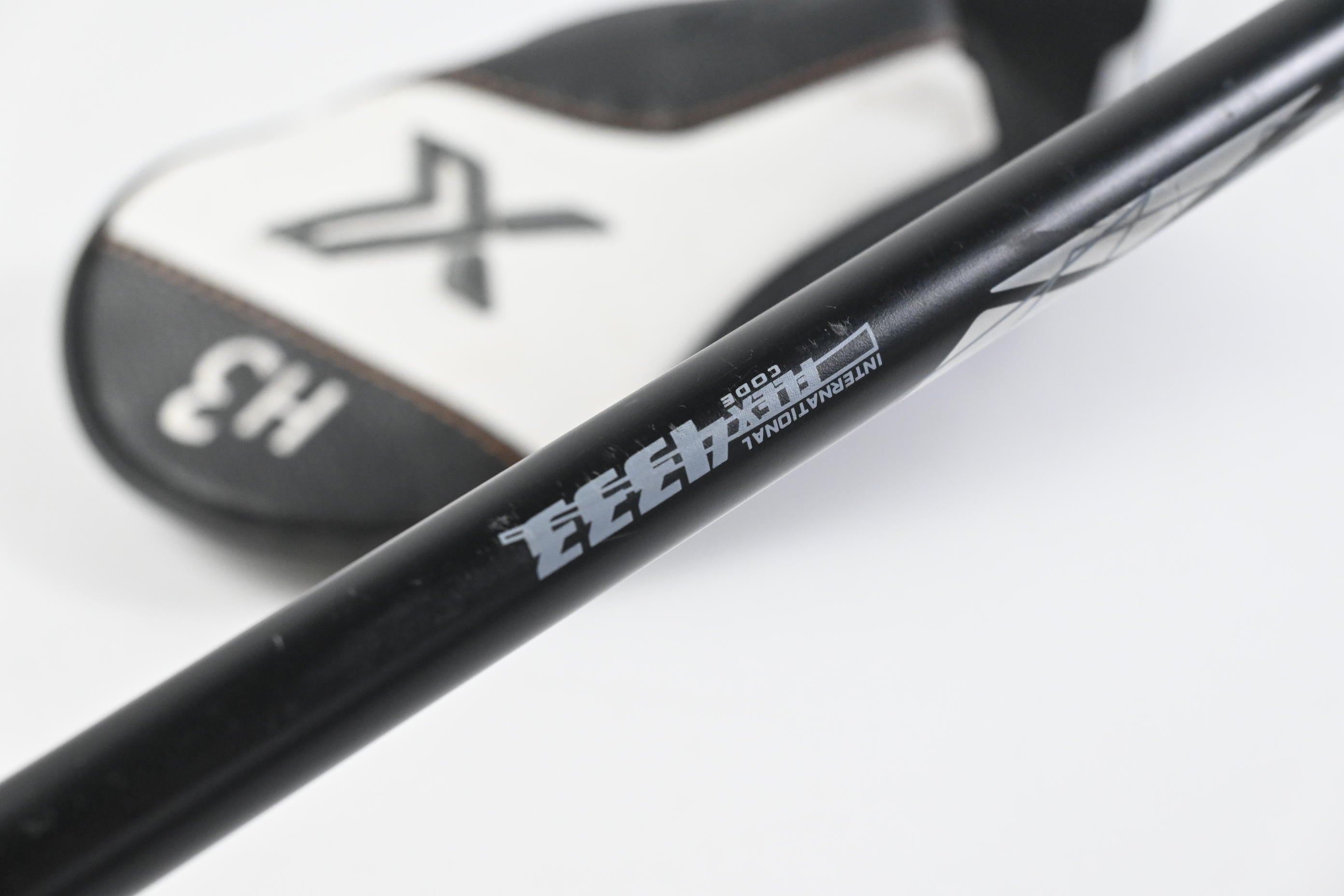 XXIO X Black #3 Hybrid / 18 Degree / Stiff Flex Miyazaki AX-1 55 Shaft
