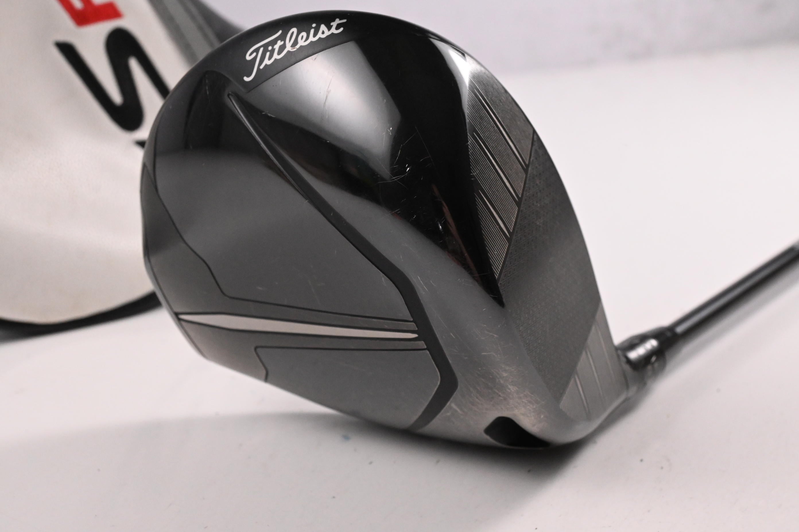Titleist TSR2 Driver / 9 Degree / Regular Flex Tensei AV Blue 55 Shaft