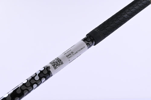 Taylormade M6 Driver / 9 Degree / Stiff Flex Fujikura Atmos Black 6 Shaft