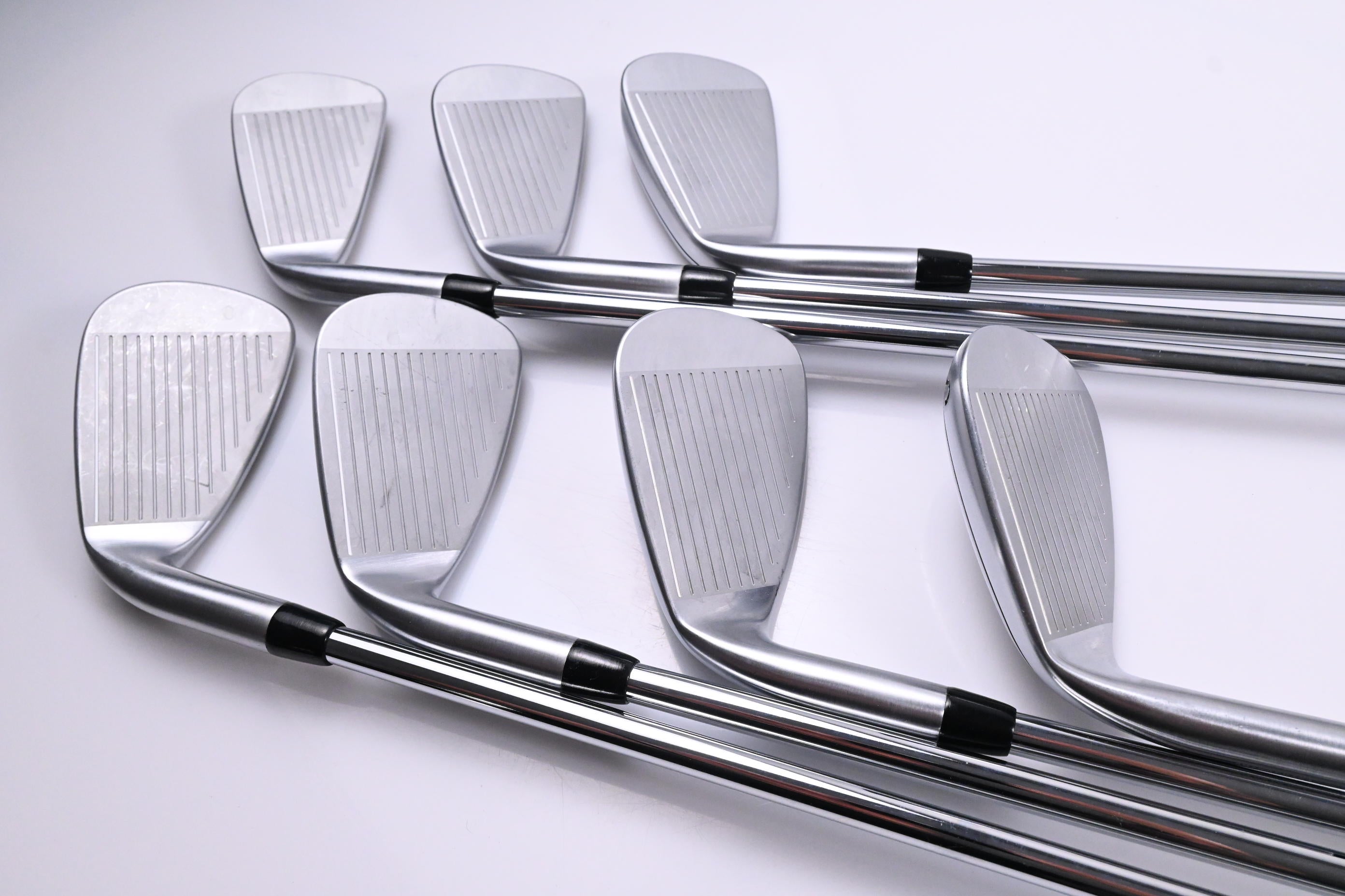 PXG 0311 XP Gen6 Irons / 5-PW+SW / Regular Flex True Temper Elevate MPH 95