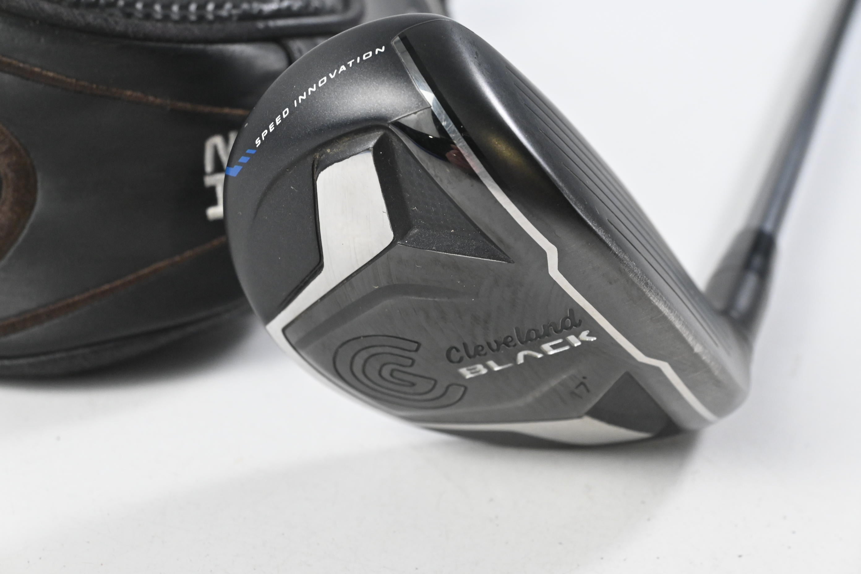 Cleveland CG Black 2015 #2 Hybrid / 17 Degree / Regular Flex Diamana 74 Shaft