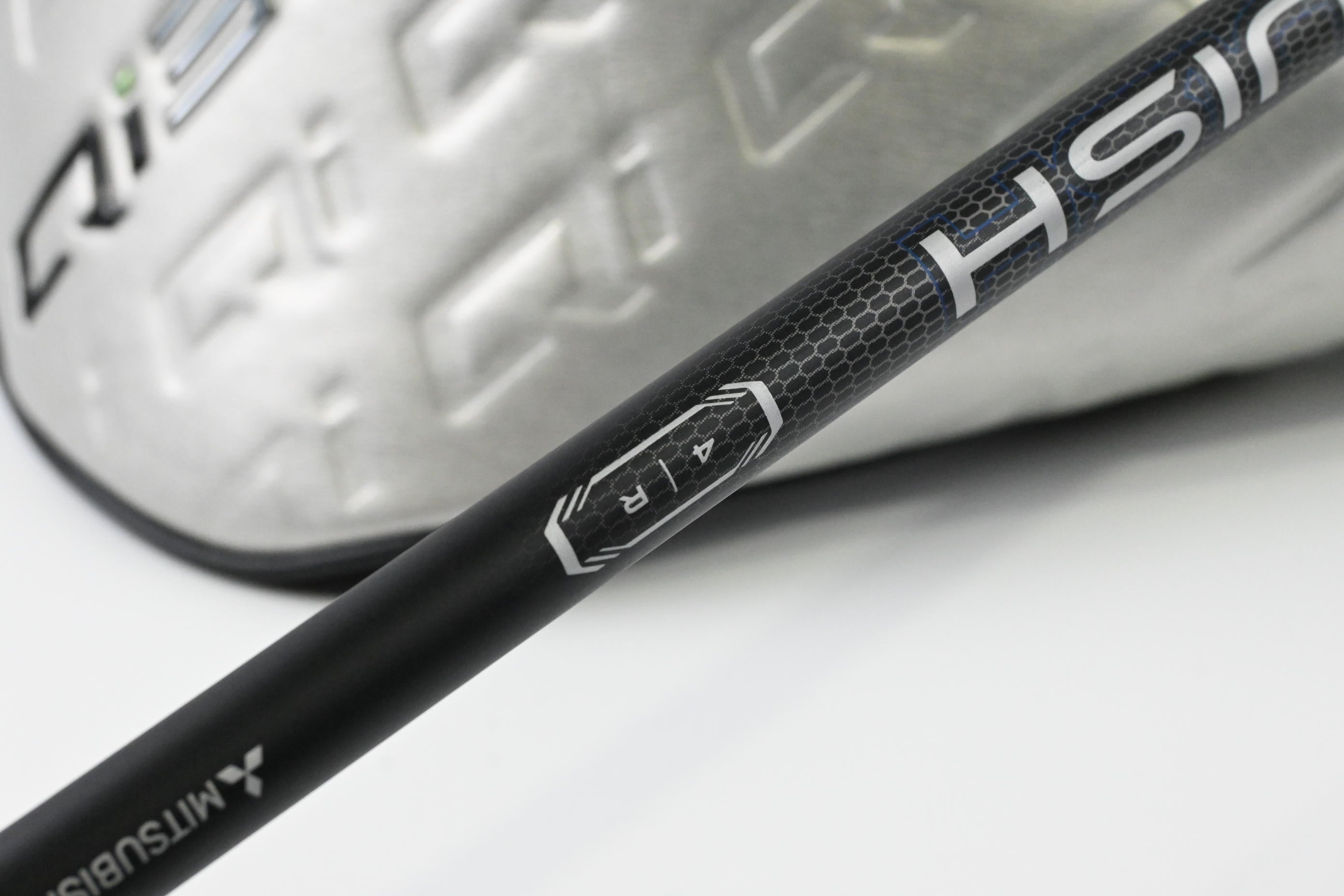 Taylormade Qi35 Max Lite Driver / 10.5 Degree / Regular Flex Vanquish 4