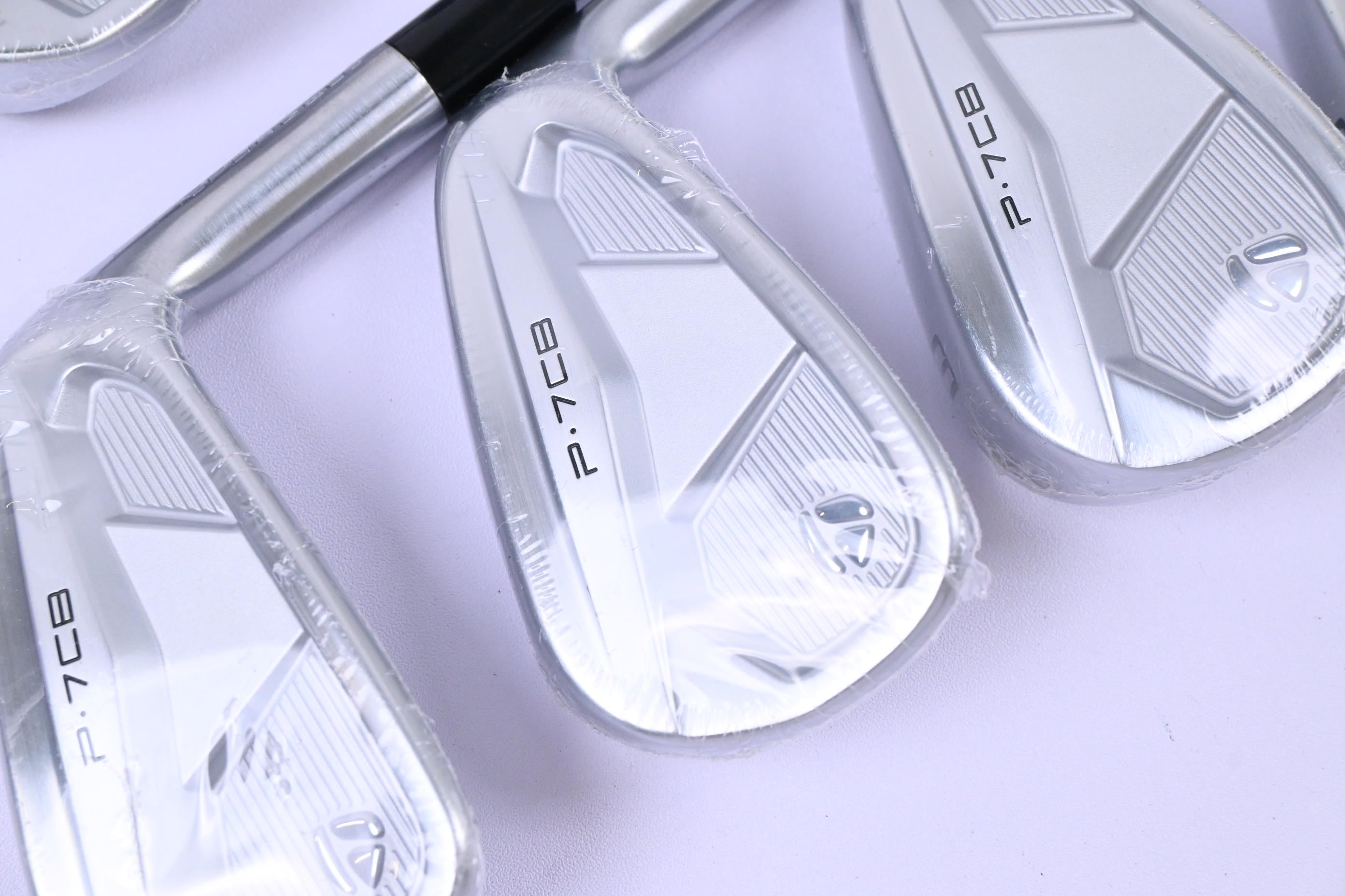 Taylormade P.7CB Irons / 4-PW / Stiff Flex Dynamic Gold Mid 115 S300 Shafts