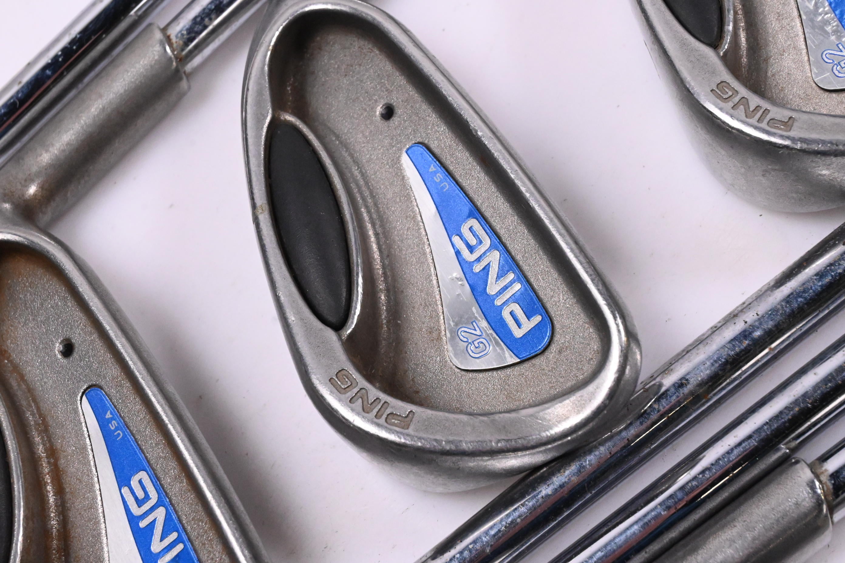 Ping G2 Irons / 3-PW+SW / Black Dot / Regular Flex Ping AWT Steel Shafts