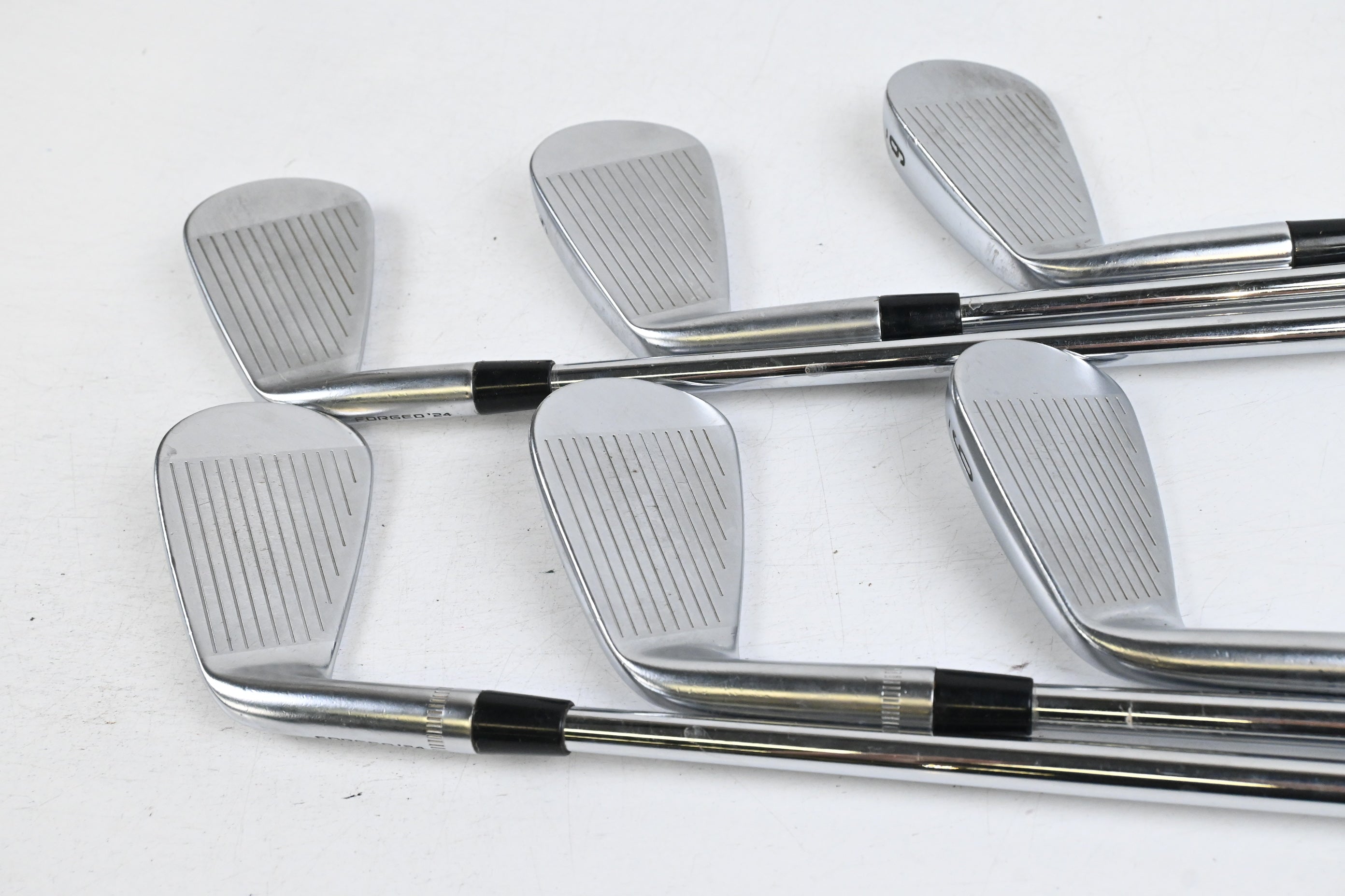 Callaway Apex CB 24 Irons / 4-9i / X-Flex N.S.Pro Modus3 Tour 120 Shafts