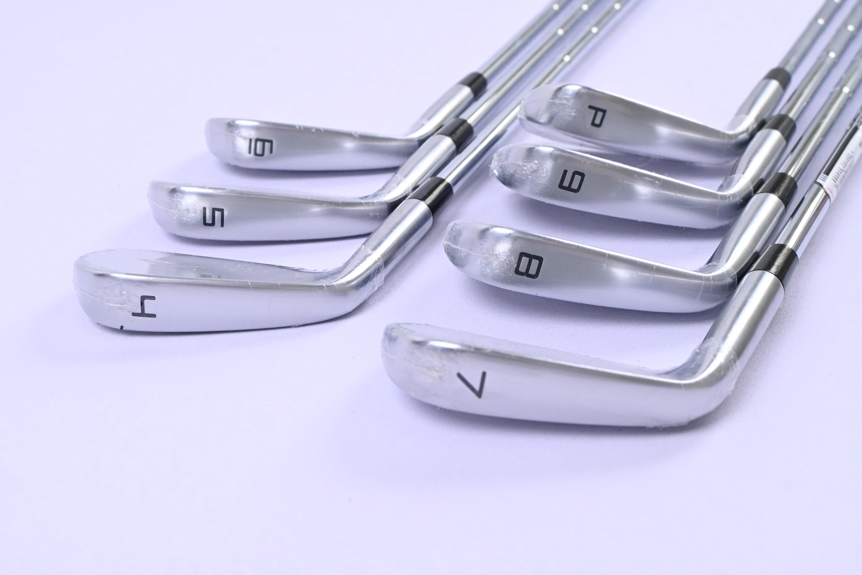 Taylormade P.7CB Irons / 4-PW / Stiff Flex Dynamic Gold Mid 115 S300 Shafts