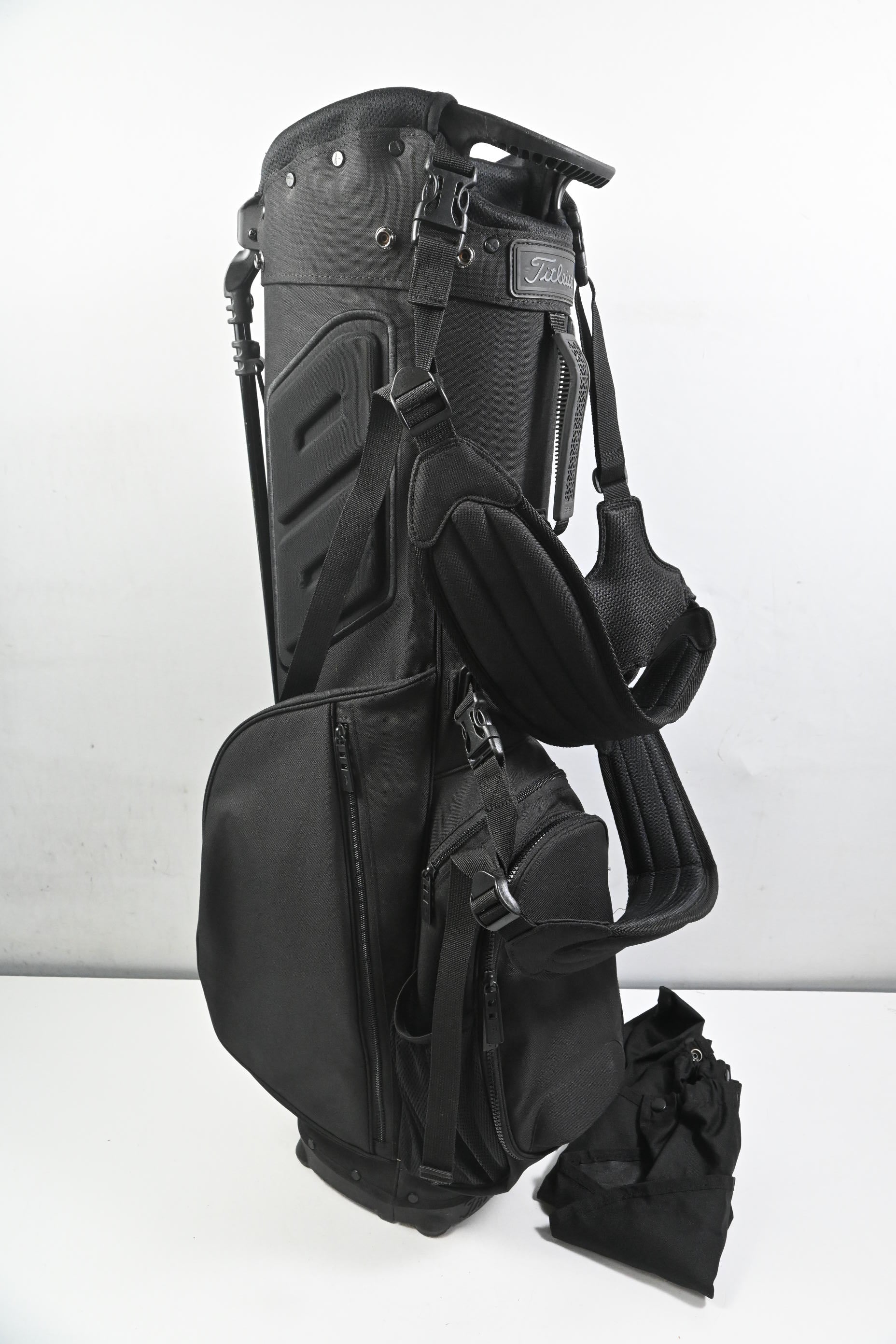 Titleist Stand Bag / 4-Way Divider / Black