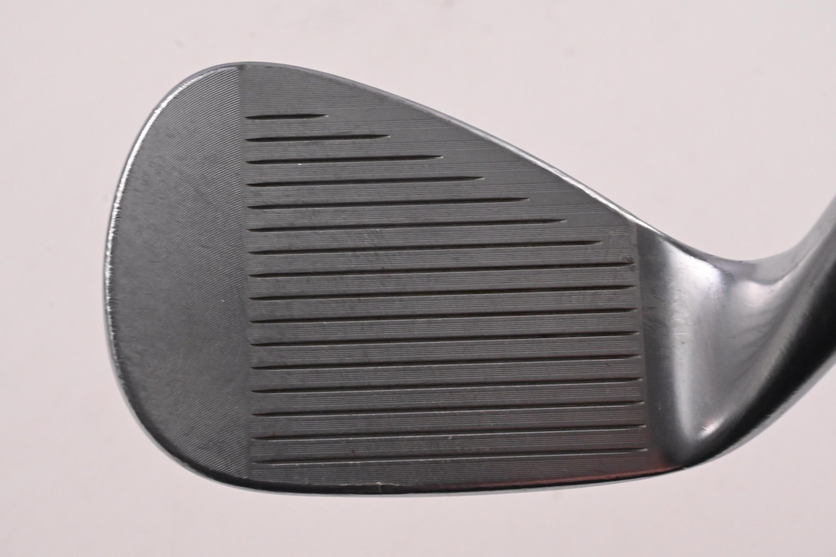 Titleist Vokey SM8 Pitching Wedge / 48 Degree / Wedge Flex Titleist Vokey Shaft
