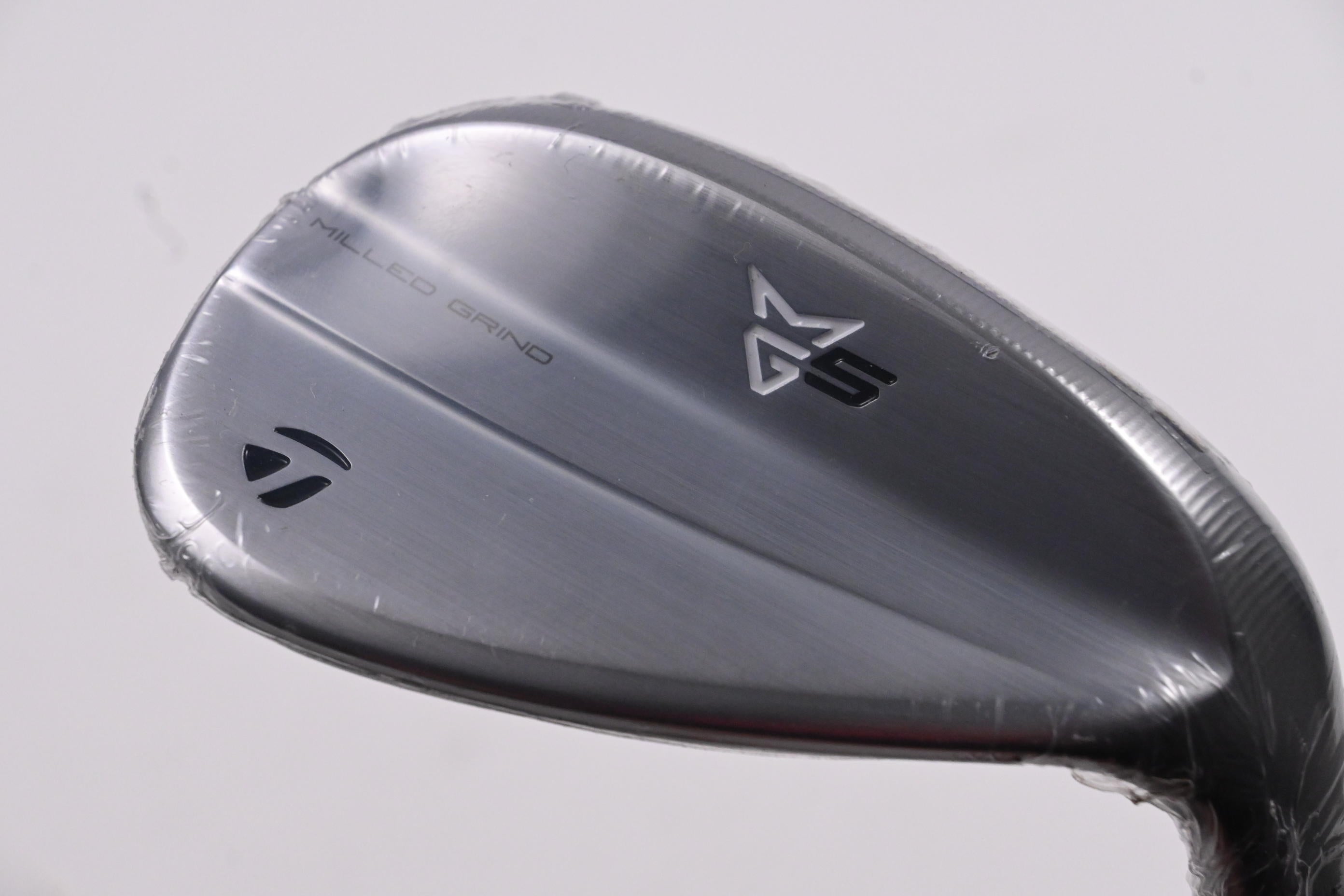 Taylormade Milled Grind 5 Gap Wedge / 50 Degree / Wedge Flex Dynamic Gold 115