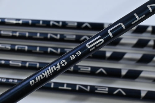 Taylormade SIM2 Max Irons / 6-PW+AW / Regular Flex Fujikura Ventus Blue 6 Shaft