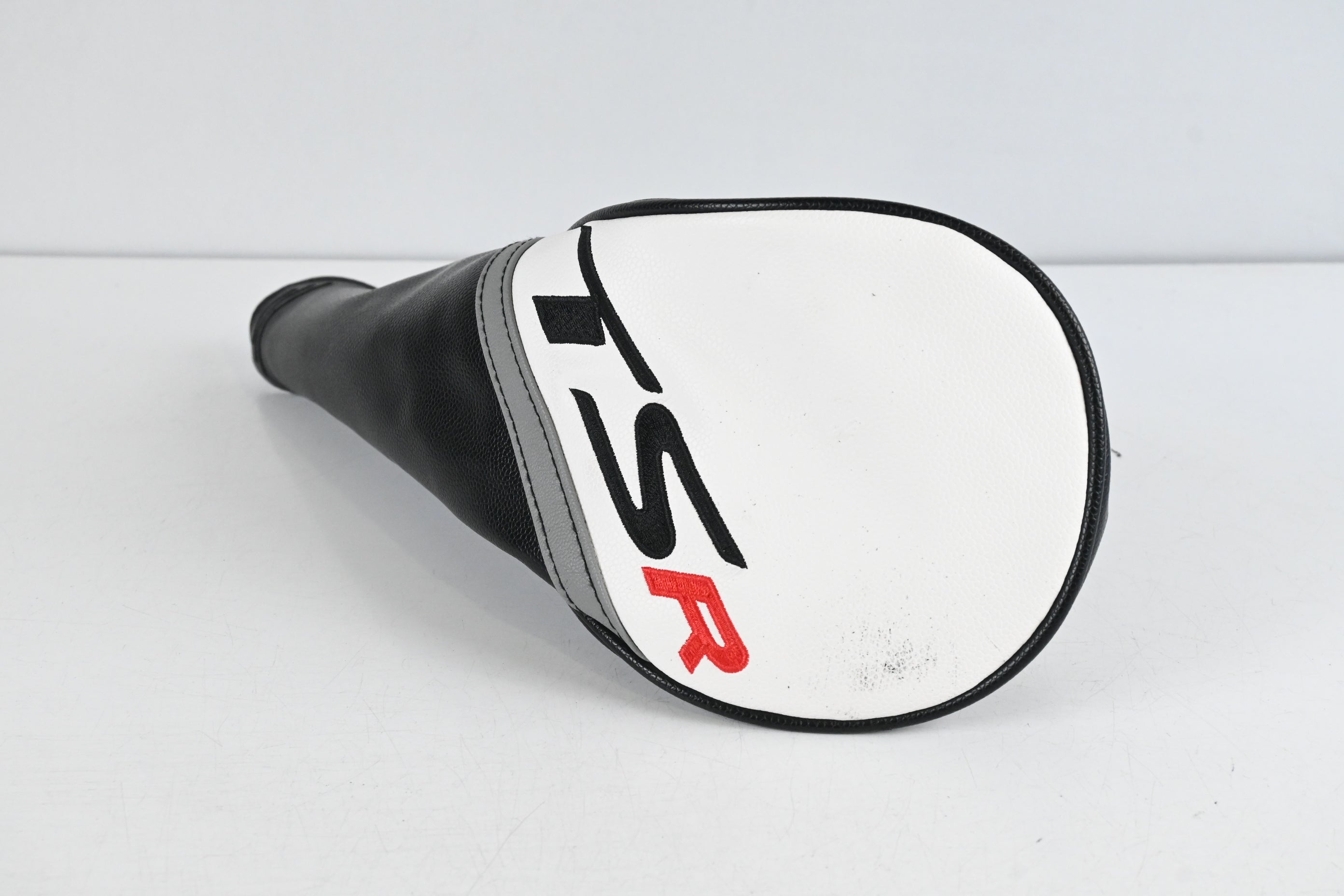 Left Hand Titleist TSR3 Driver / 10 Degree / Regular Flex UST LIN-Q M40X 5 Shaft