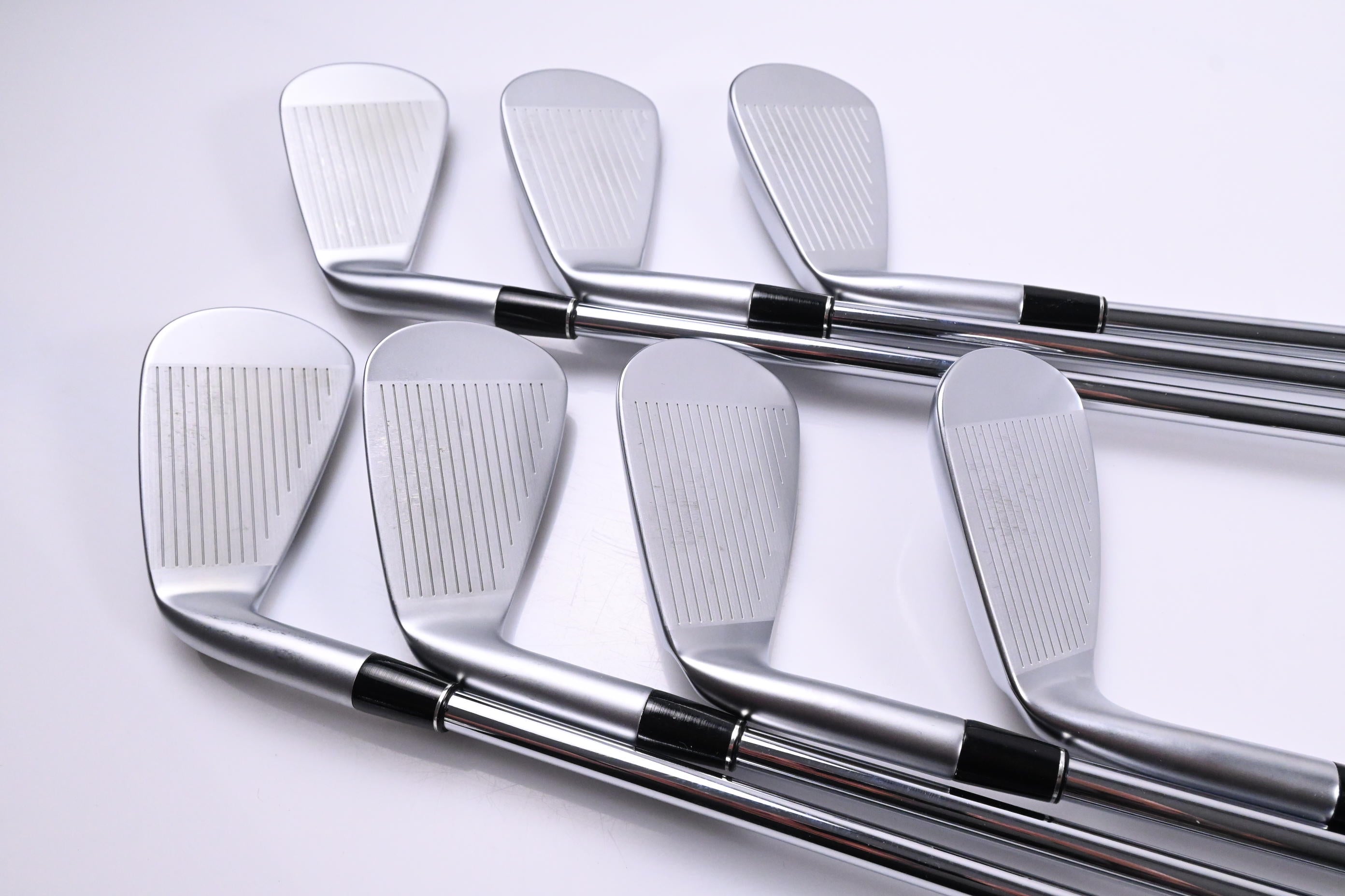 Srixon ZXi4 Irons / 5-PW+GW / Regular Flex NS Pro 850 GH NEO Shafts