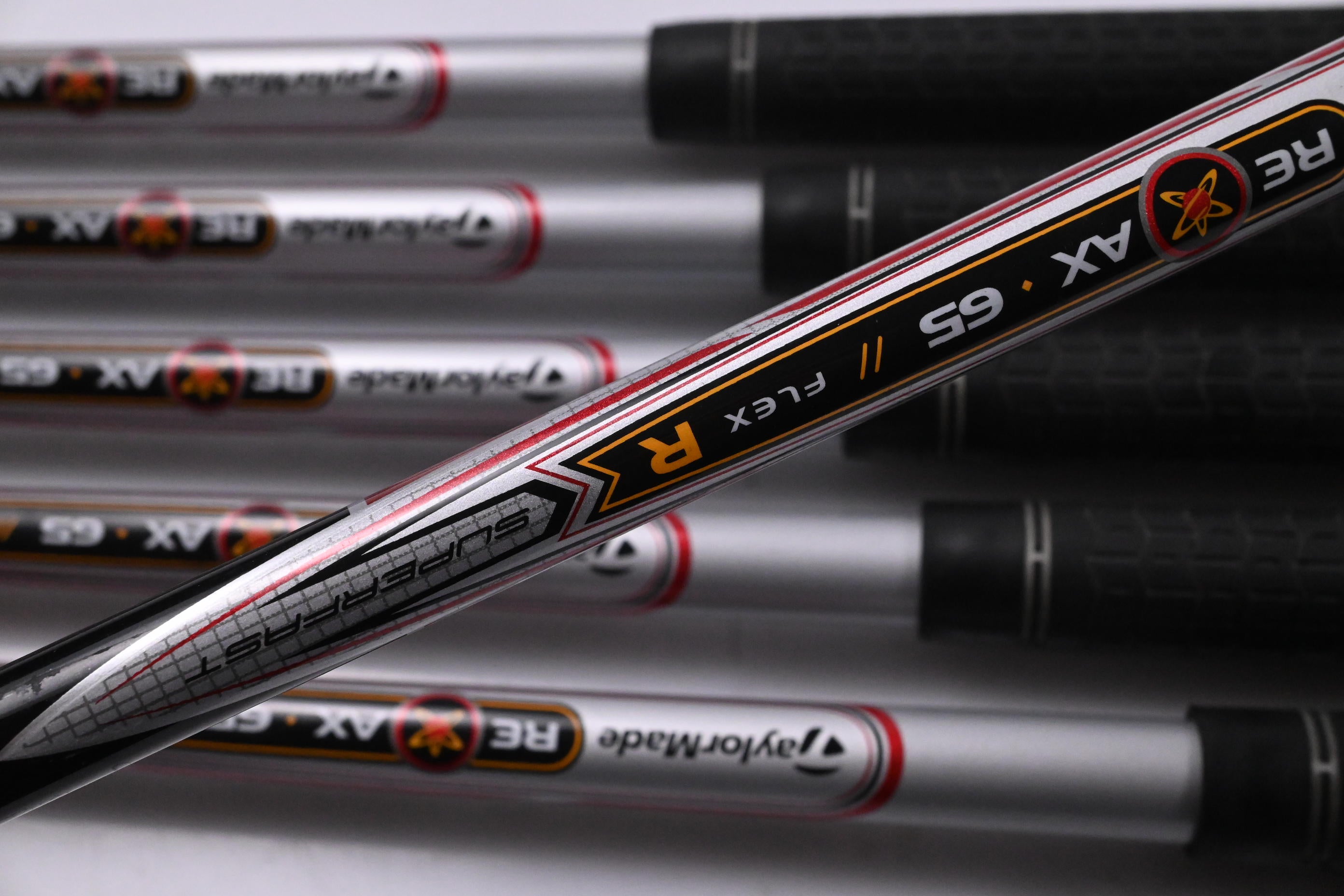 Taylormade Burner Irons / 5-PW / Regular Flex Reax 65 Shafts
